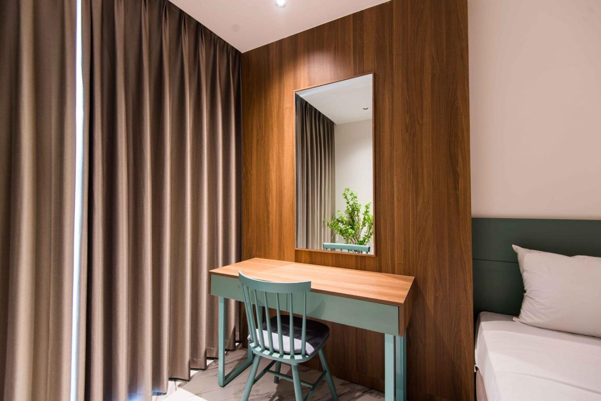 Luxe Paradise Hoang Cau *