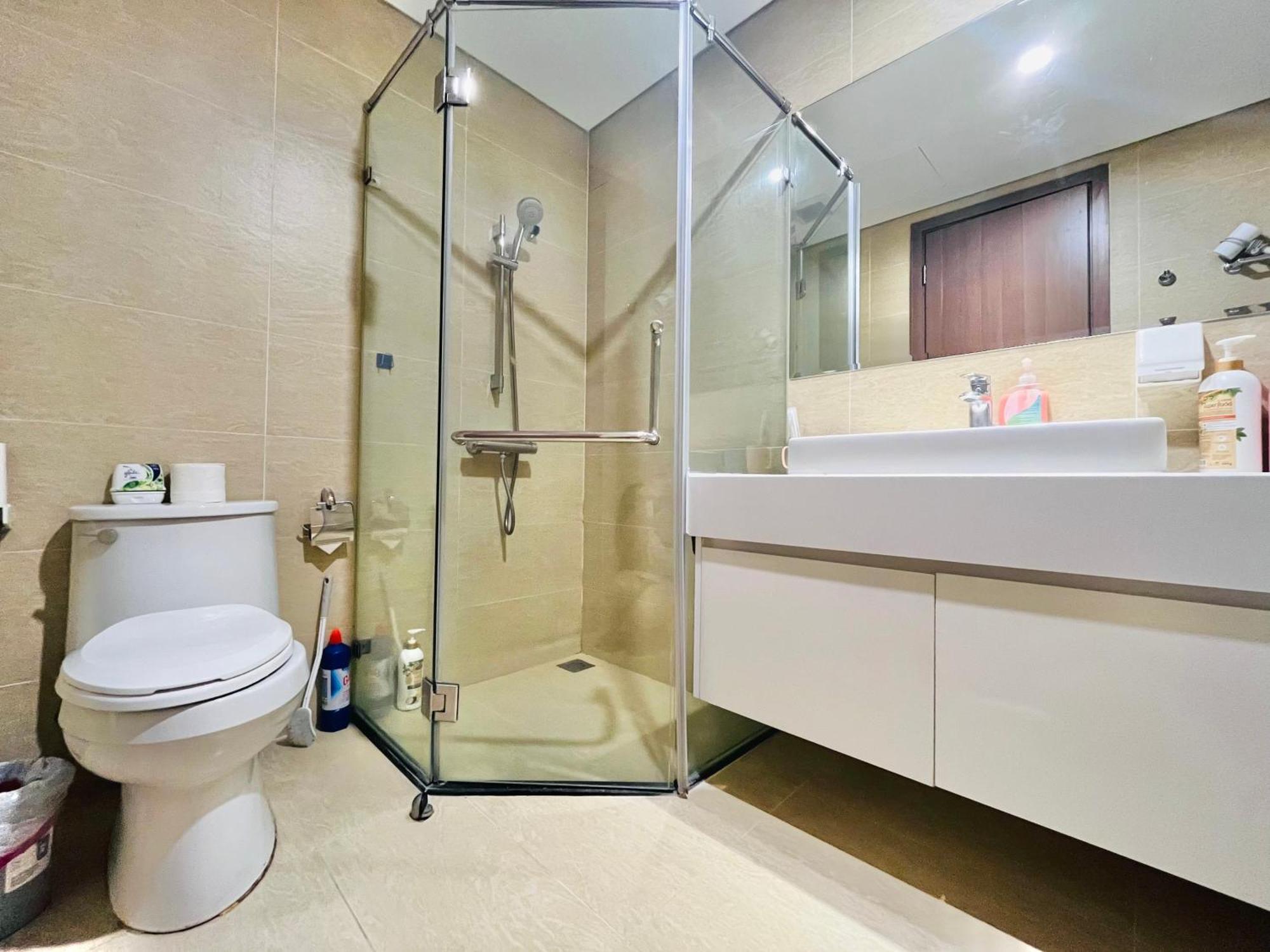 Nanahousing-3 Bedroom Vinhomes Skylake
