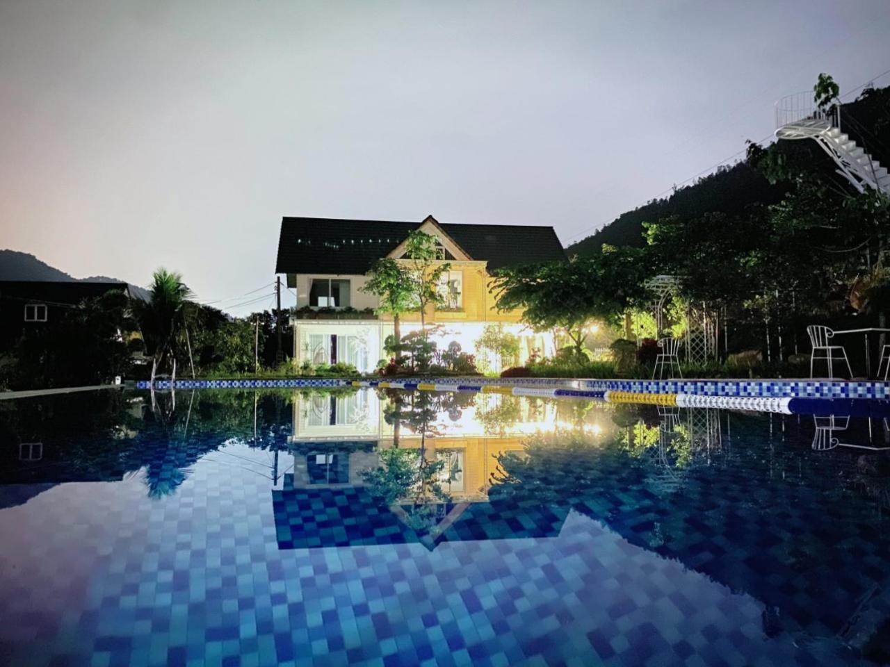 Vian Rock Hill Villa Hanoi