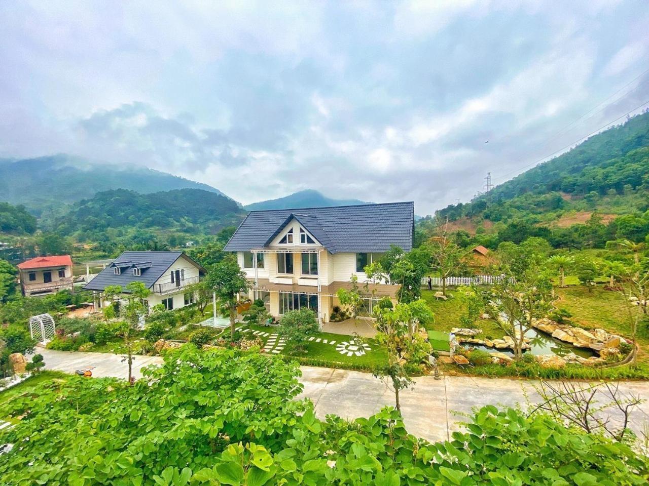 Vian Rock Hill Villa *