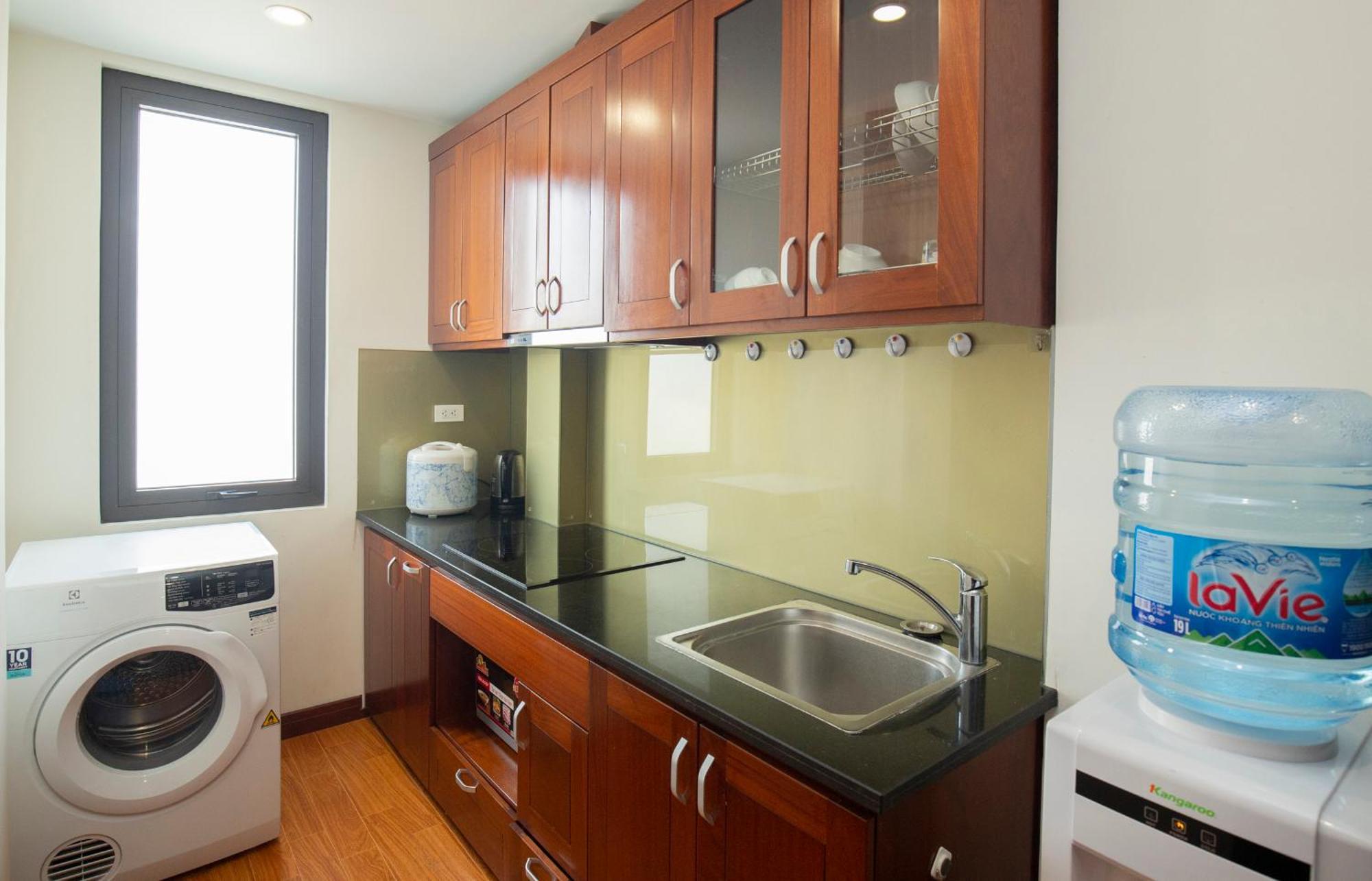 Apartment Sumitomo 10 Apartment- No 66 Lane 12 Dao Tan Street