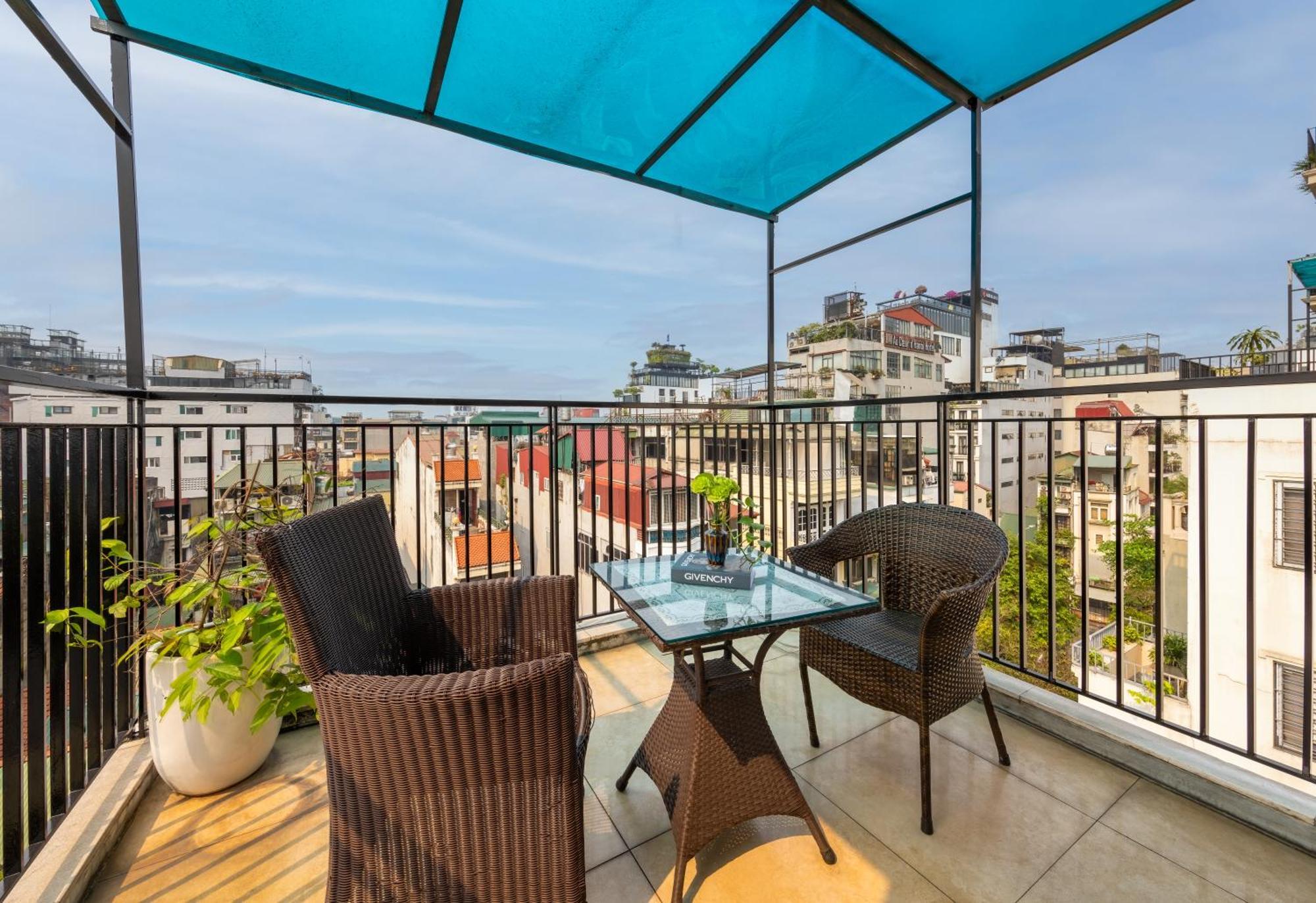 Bella Rosa Hotel & Travel Hanoi