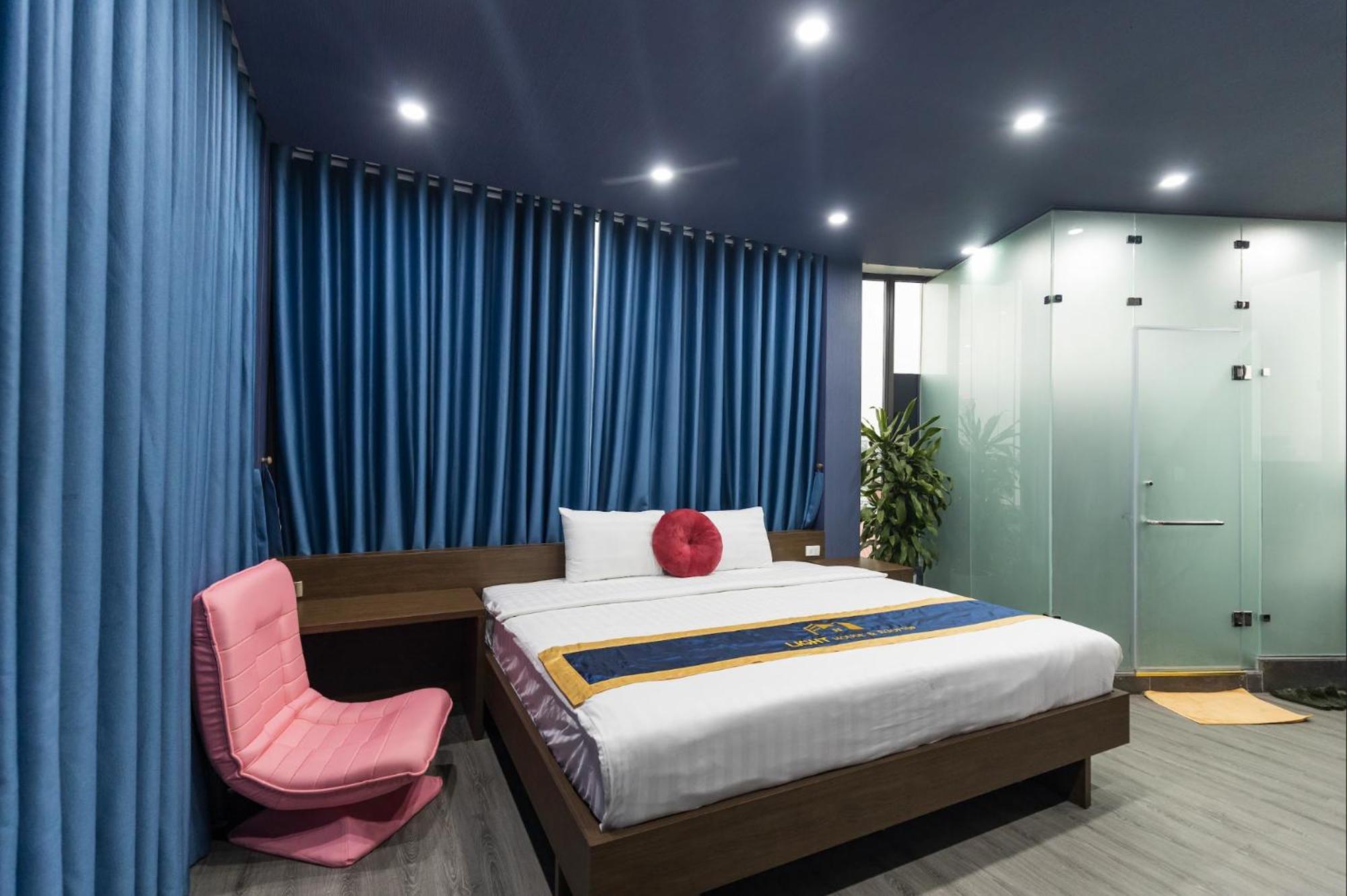 Homestay Light House & Rooftop Hanoi