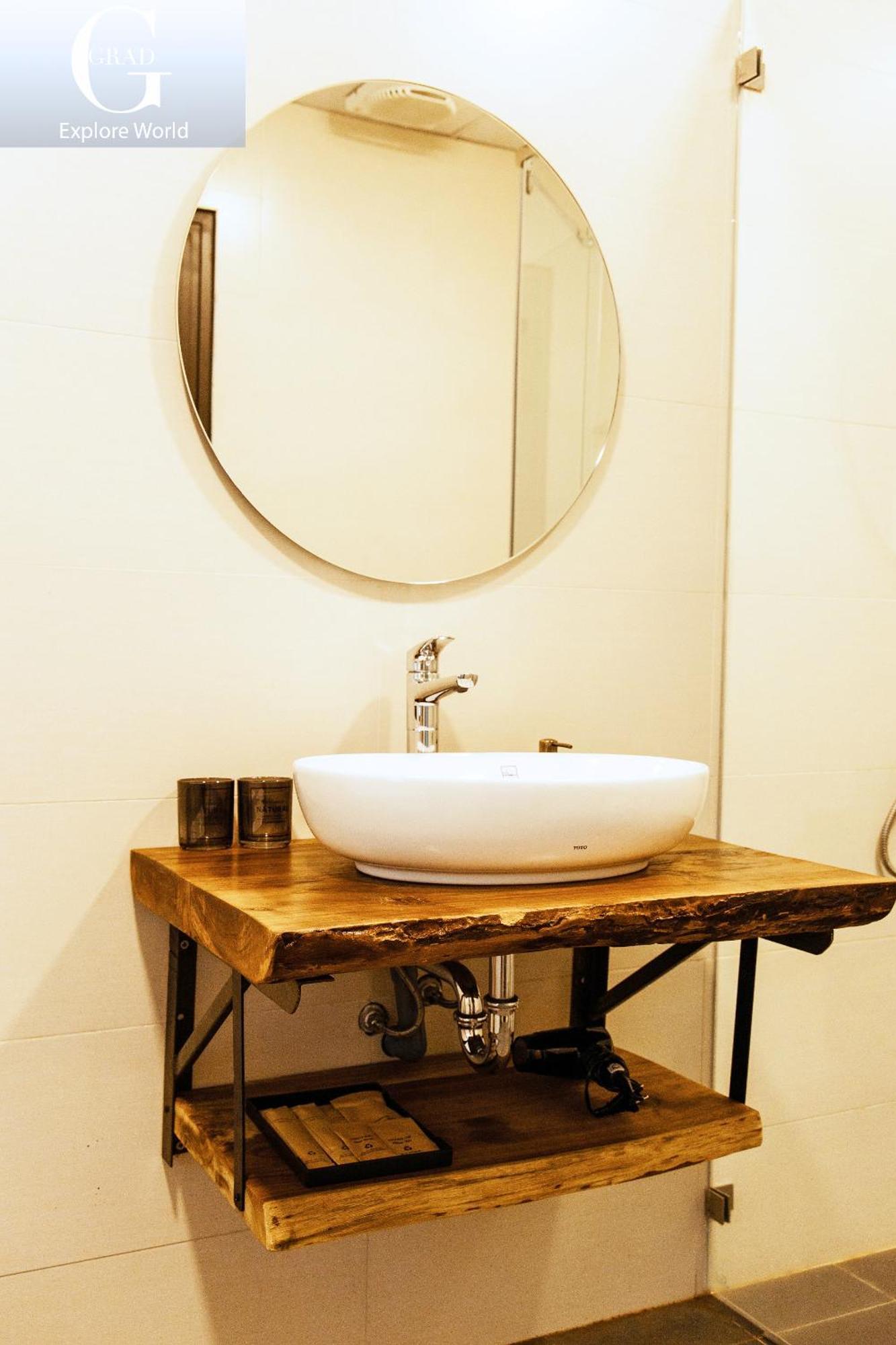Hotel Cerf Volant Soc Son Hanoi