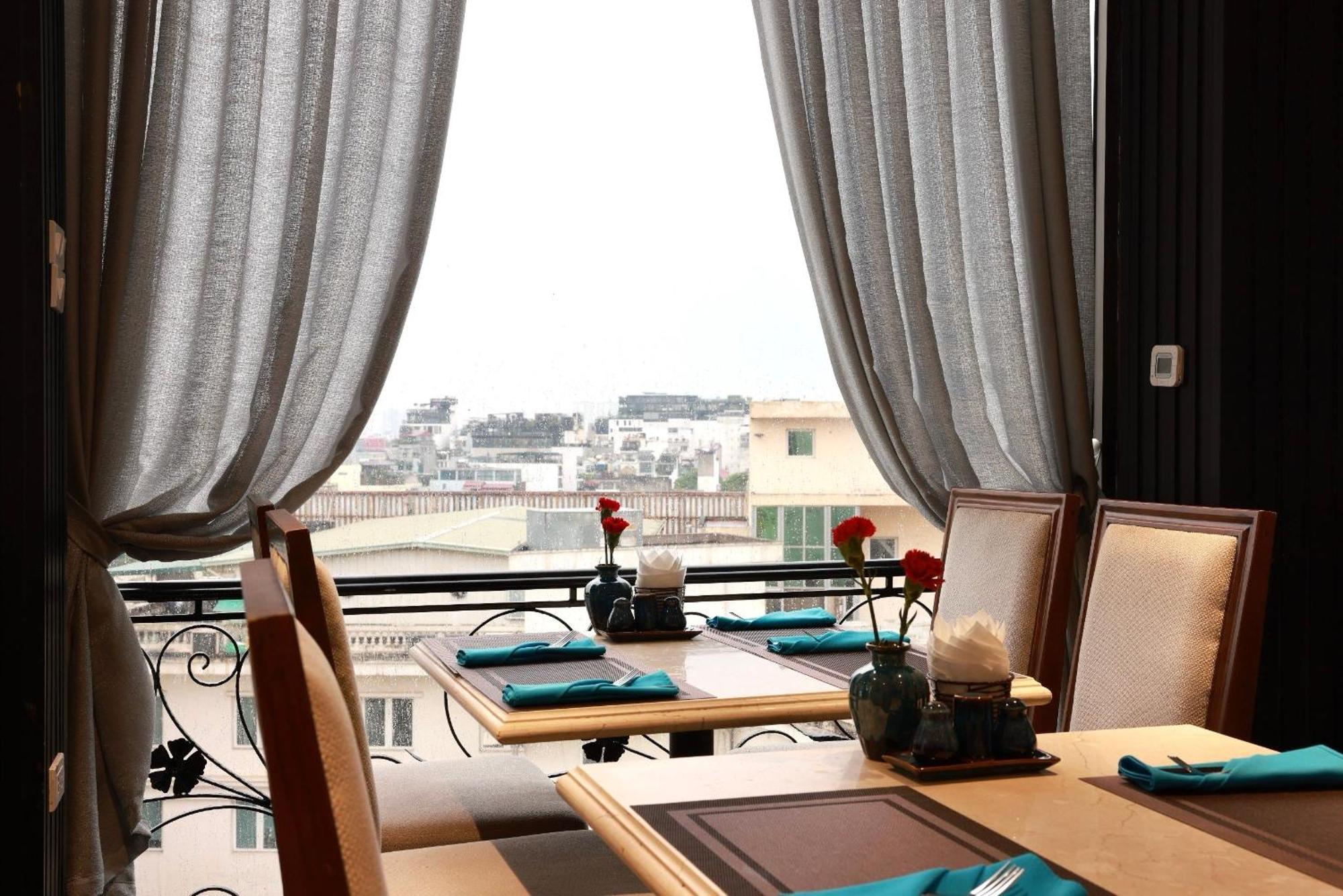 Dalvostro Valentino & Hotel Hanoi