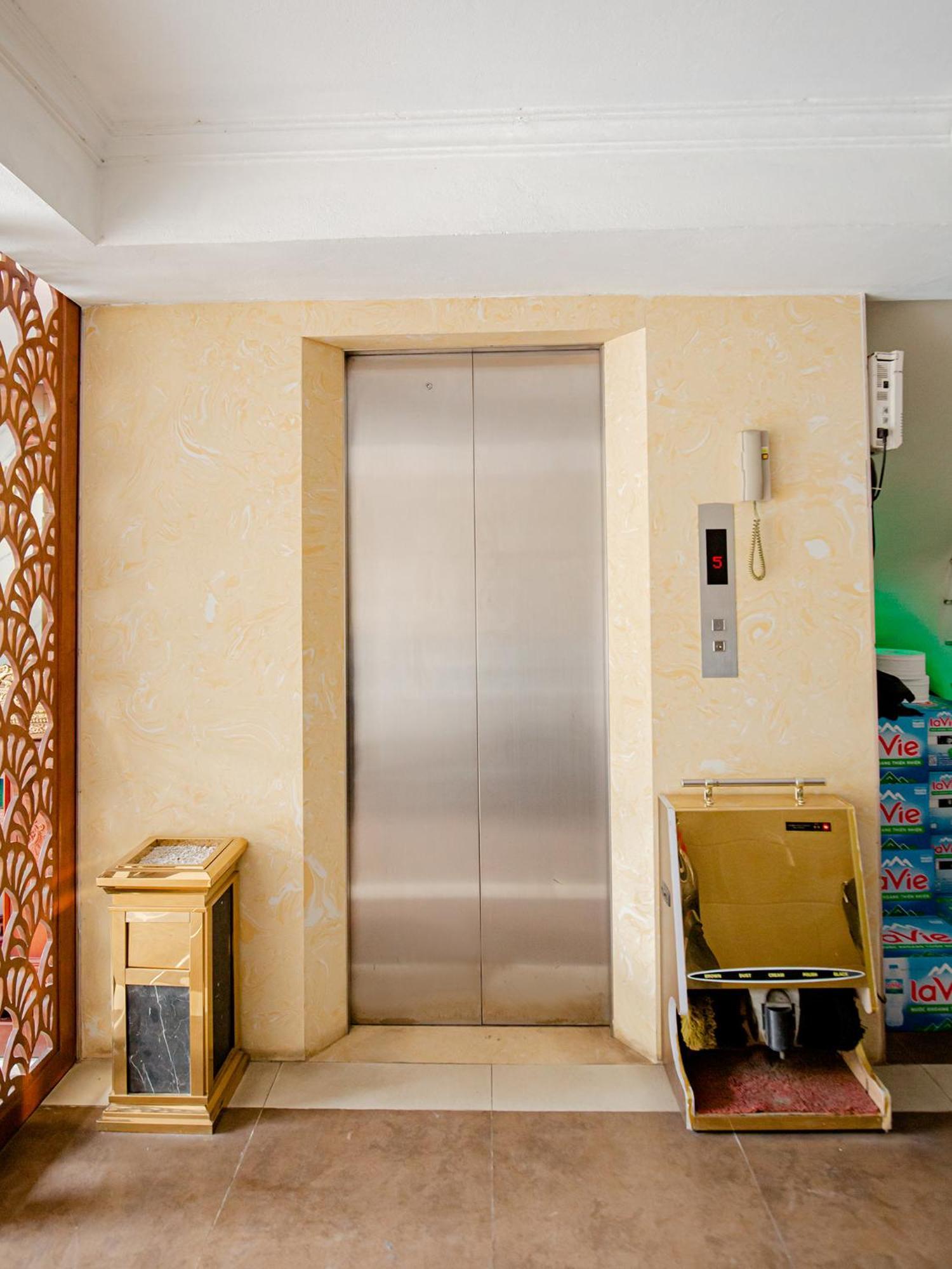 Apartment Phuong Nam Luxury Hotel Long Bien *