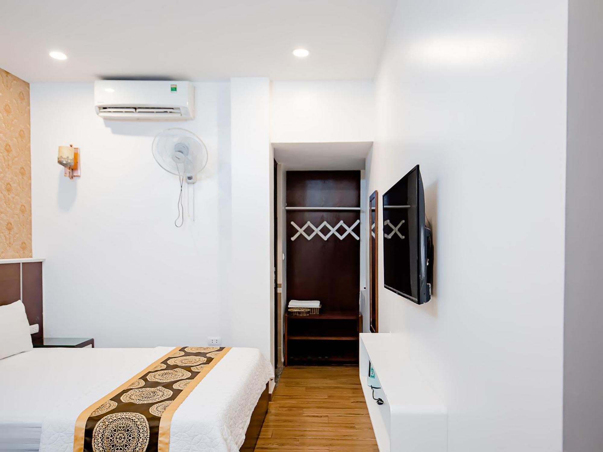 Phuong Nam Luxury Hotel Long Bien Hanoi