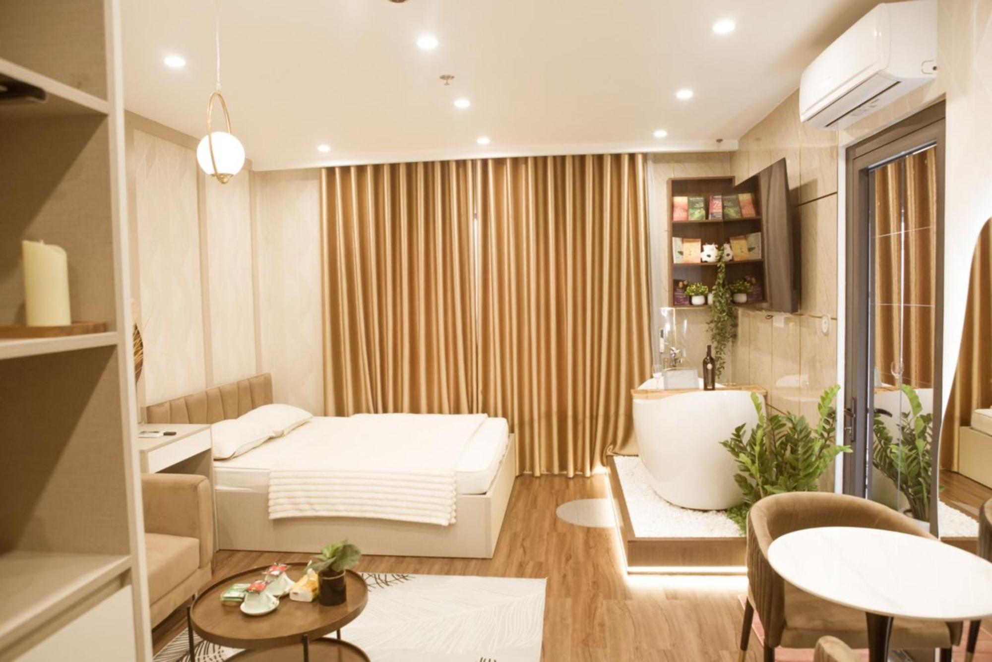 Smart - Vinhomes Tu Liem Ha Noi Apartment *