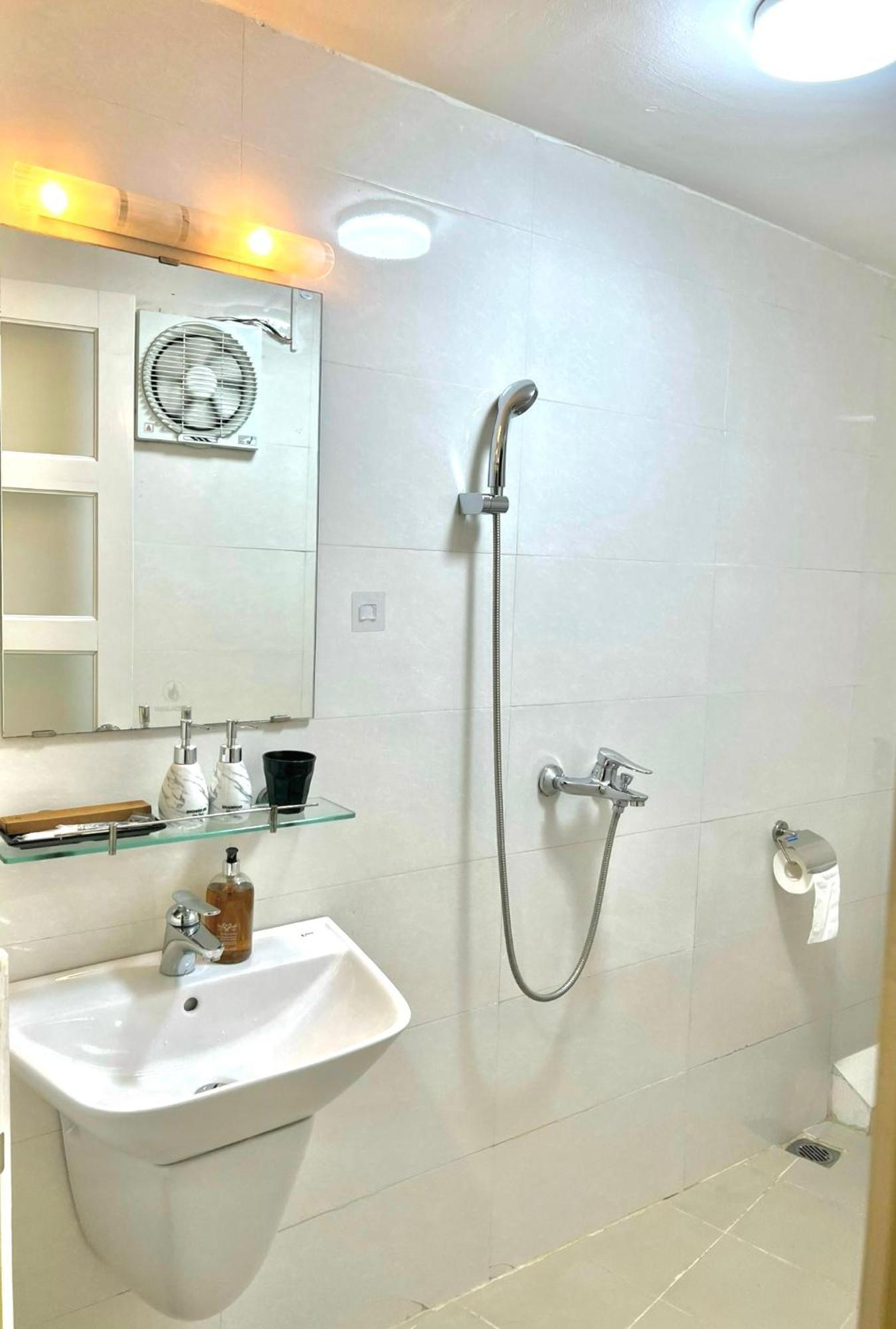 Apartamento Old Quarter Luminous Retreat