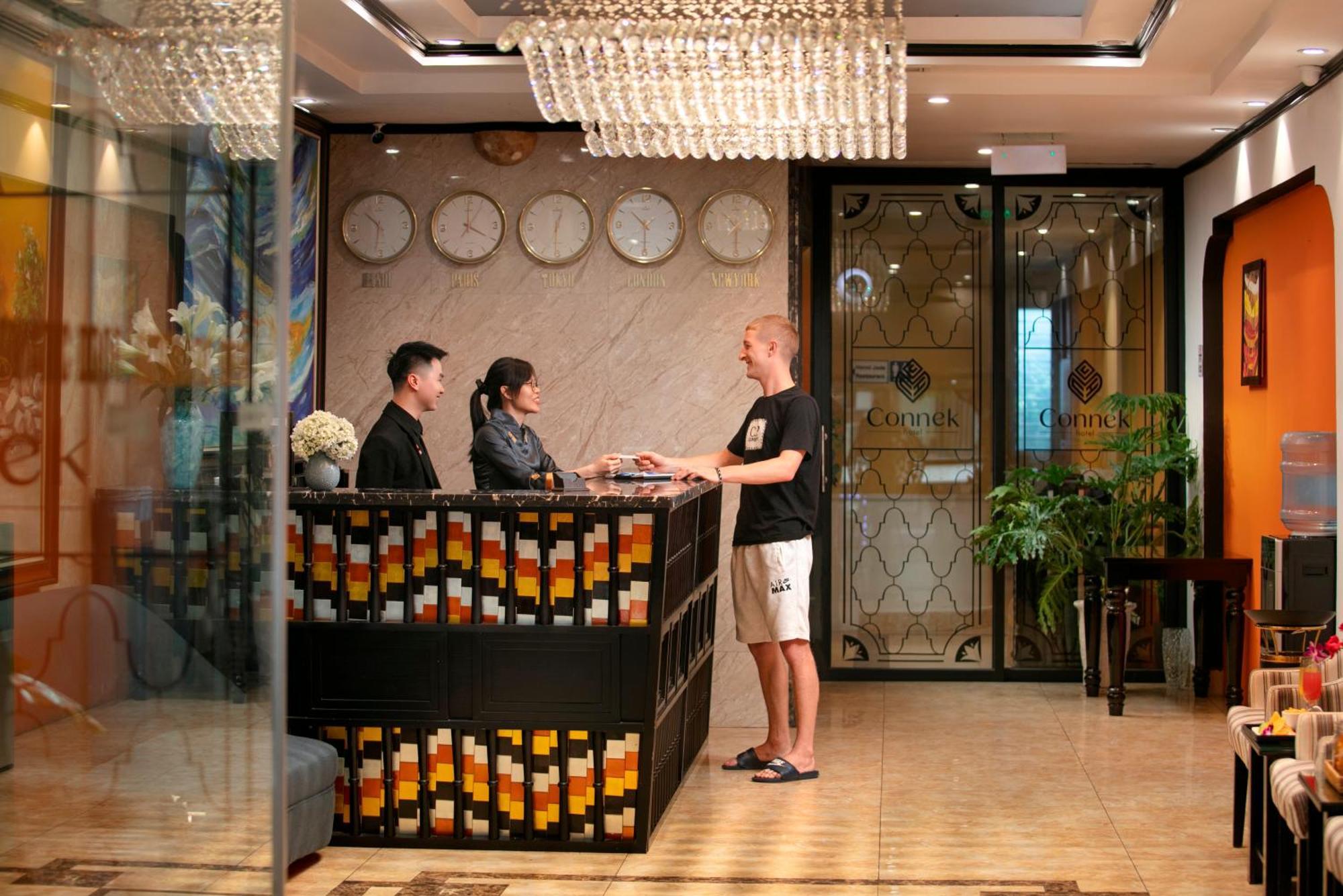 Hotel Harmonia &