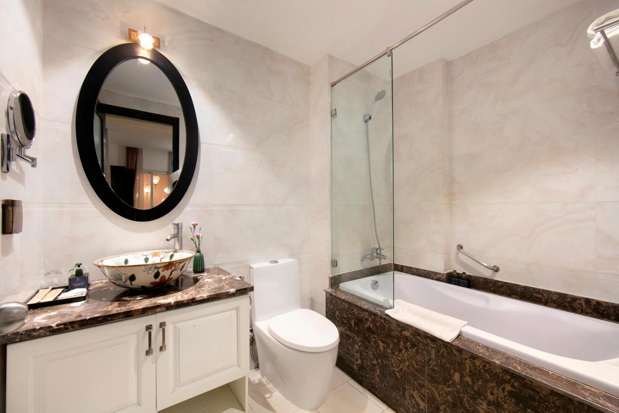 Hotel Harmonia & Hanoi