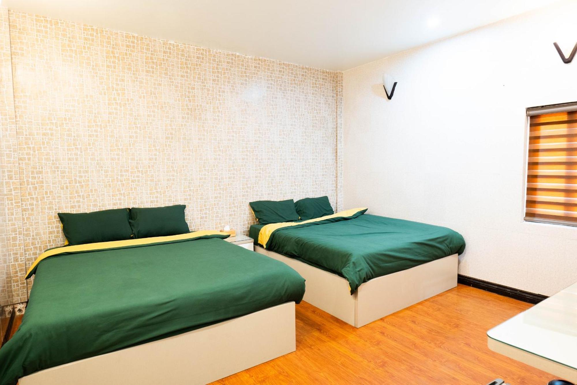 Apartment Old Quarter Autumn To Tich Ha Noi *