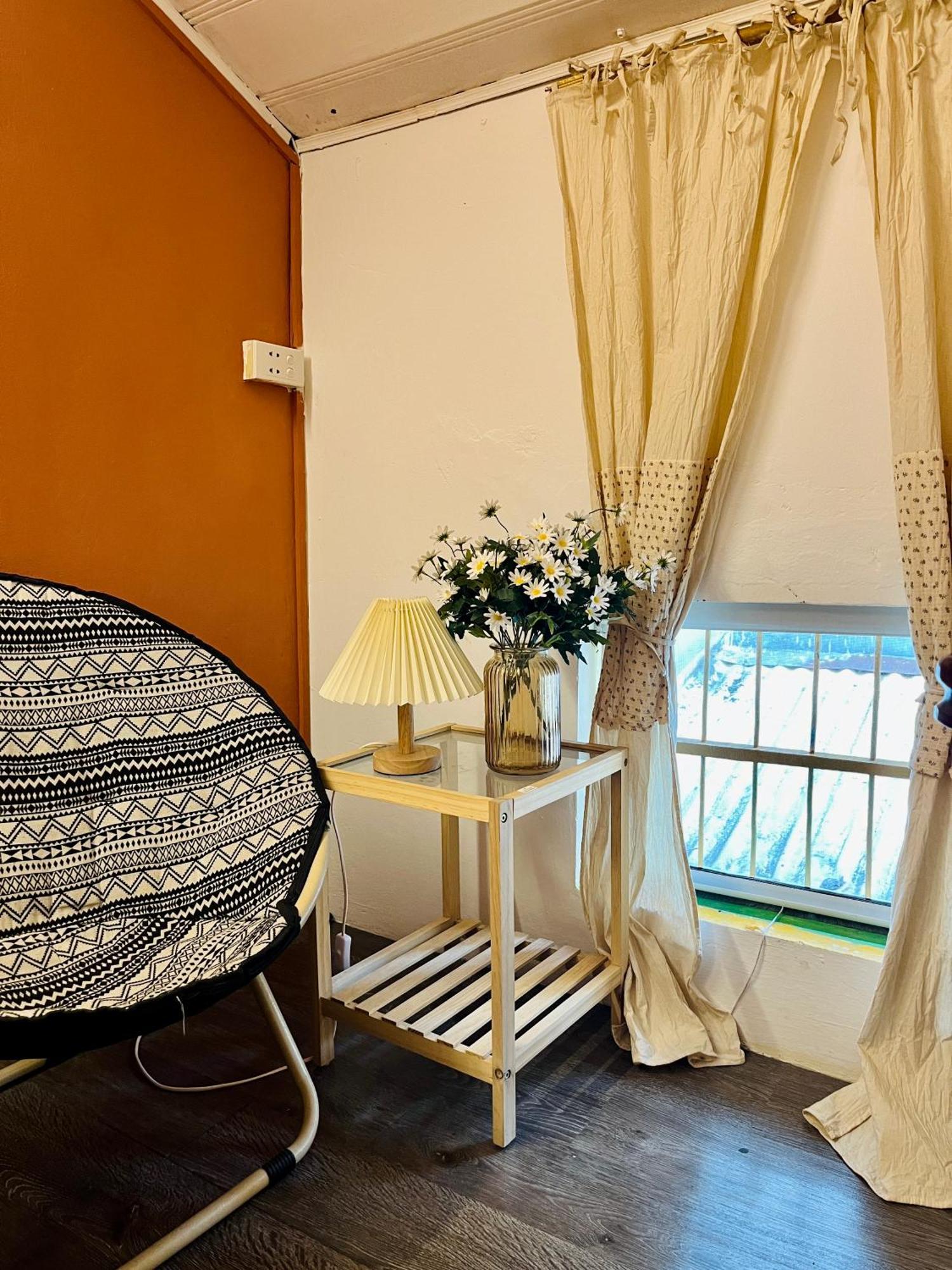 Pangsapuri Sen's Cozy House - 02 Queen Beds - Kitchen - Center Of Old Quarter, Hoan Kiem District *
