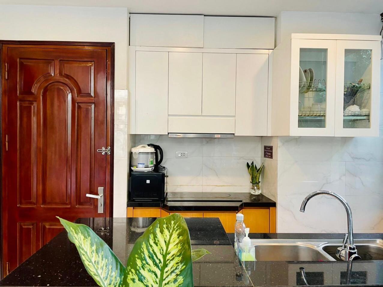 Apartment Kem 18 Ngo Quyen