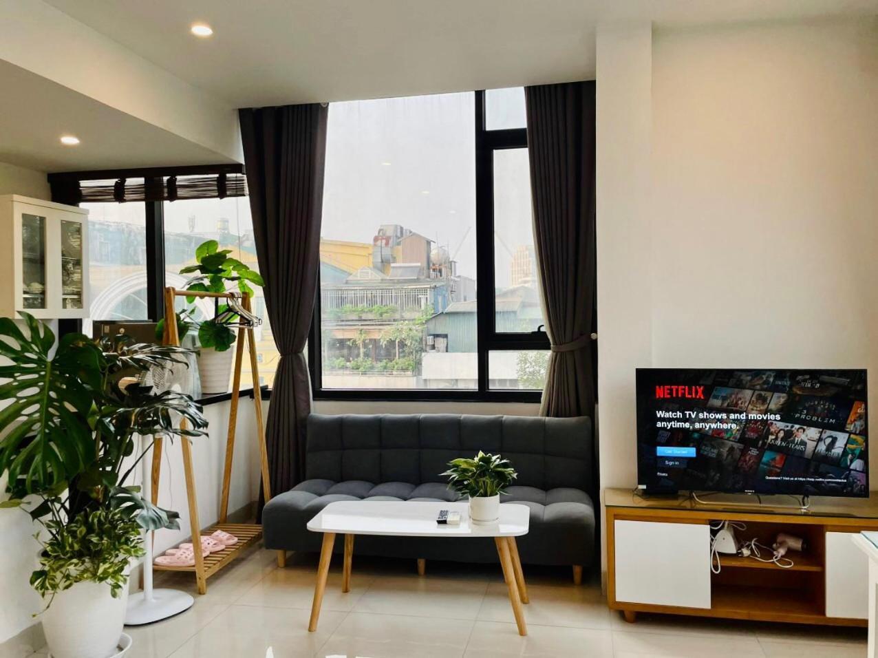 Apartment Kem 18 Ngo Quyen *