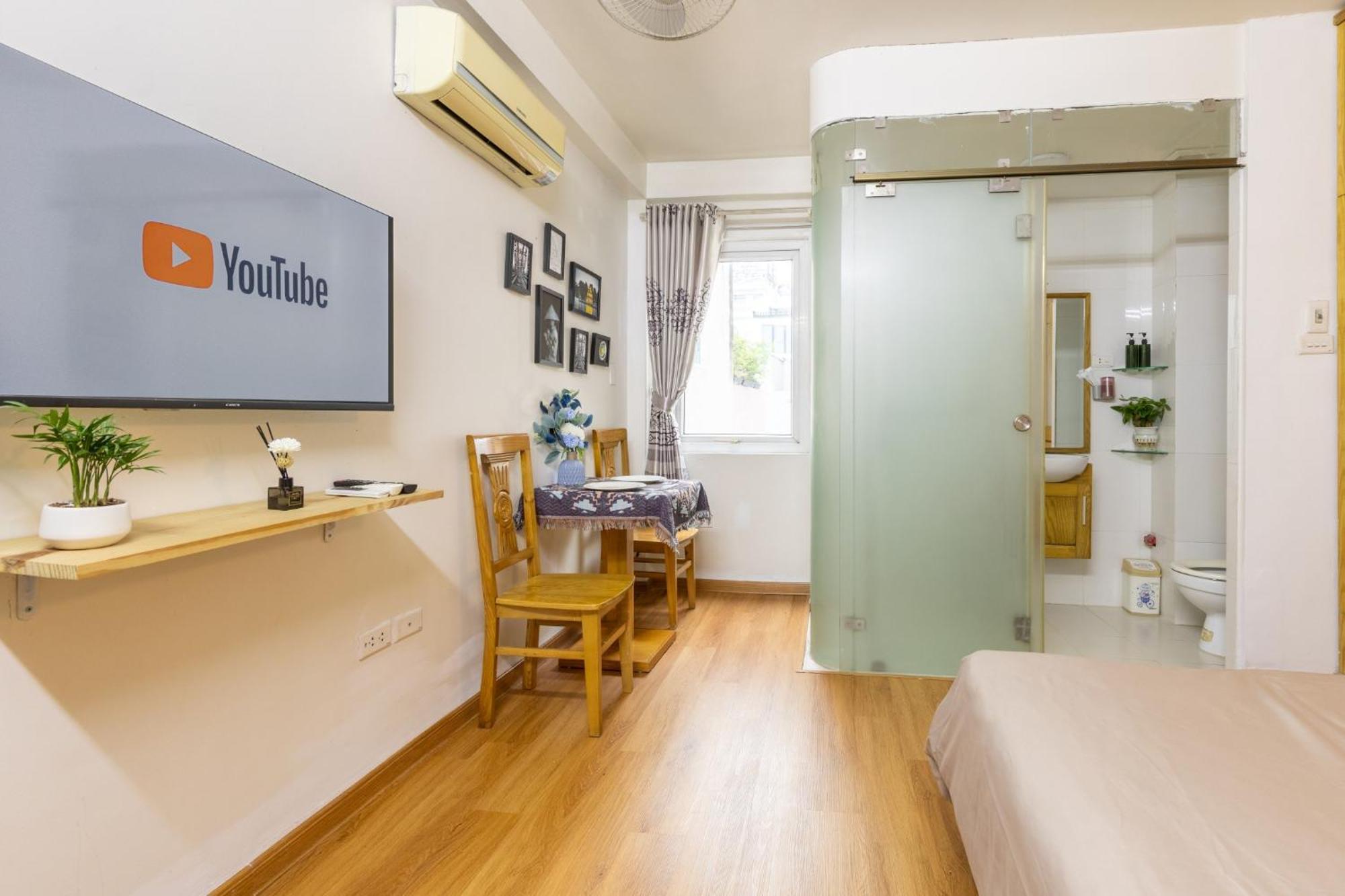 Cosy House - Center's Tay Ho - Close The * Hanoi