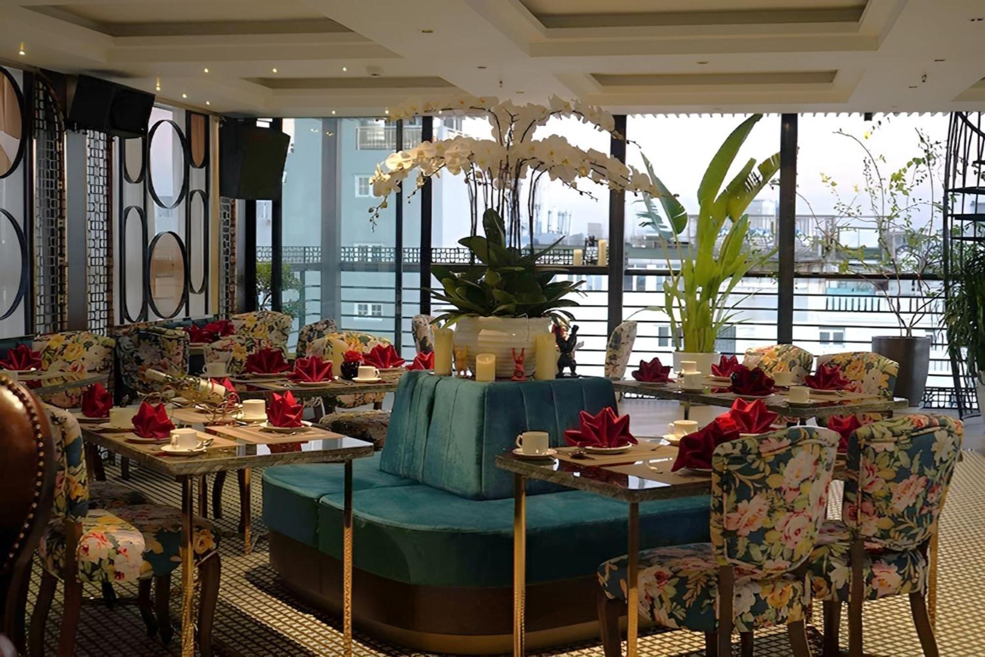 Golden Silk Boutique