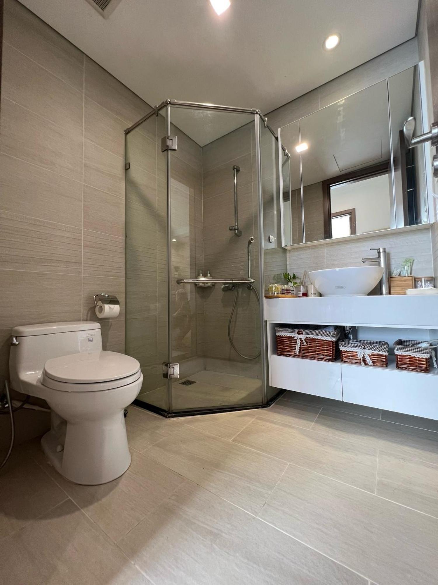 2 Bedrooms In Luxury @vinhomes Bay Ha Noi. Apartment Hanoi