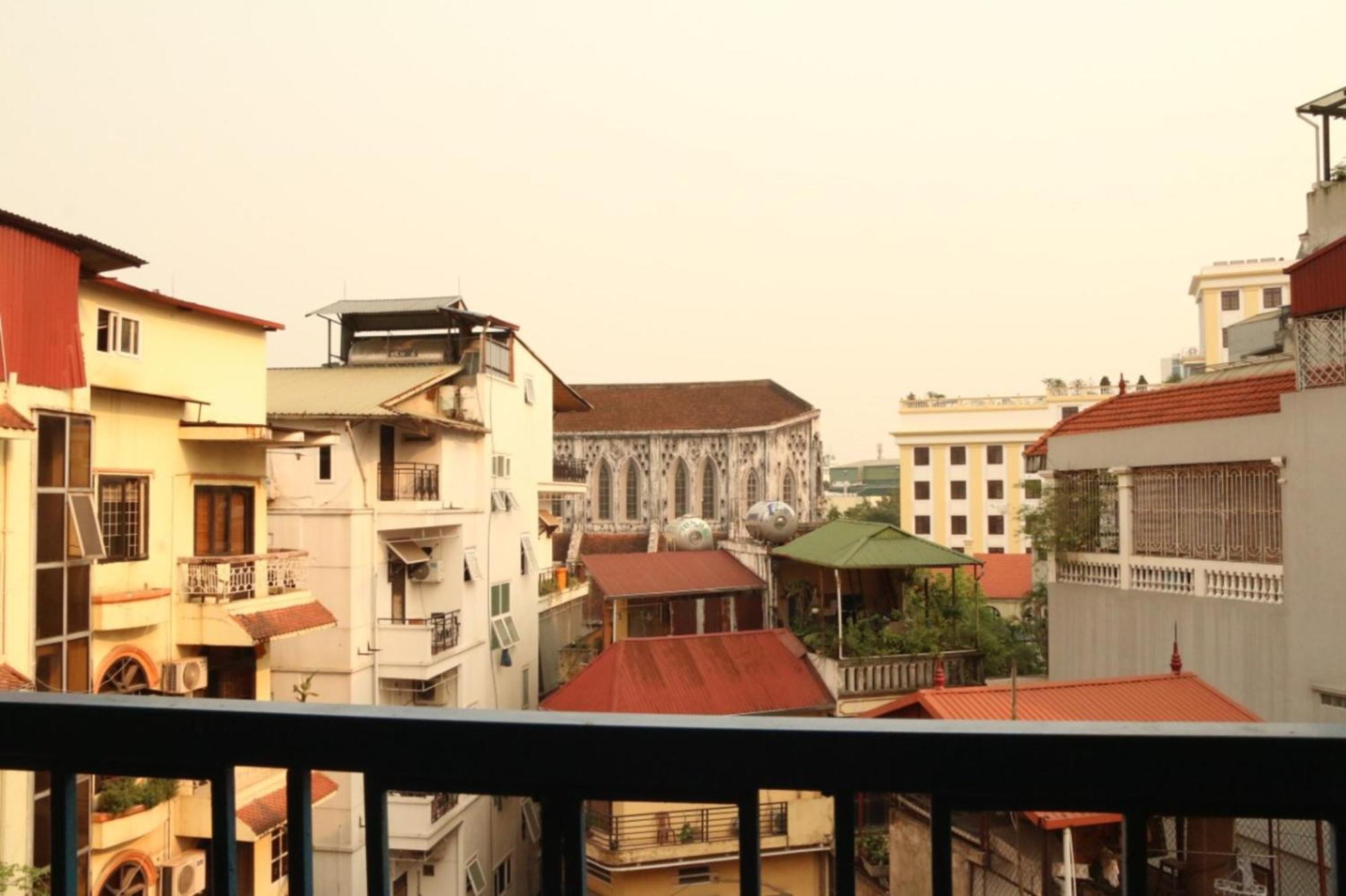Global Backpackers *