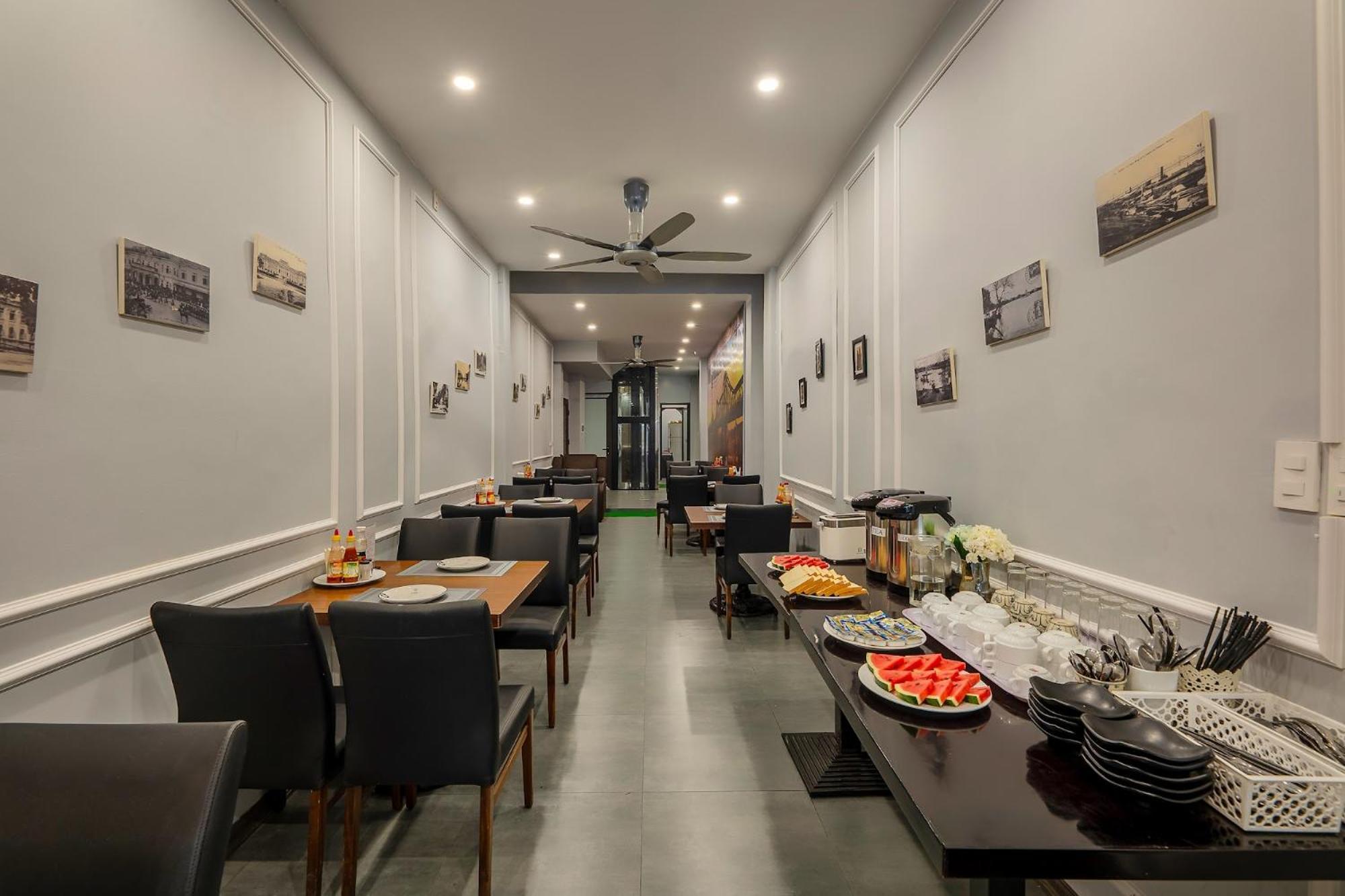 La Renta Premier & Hanoi