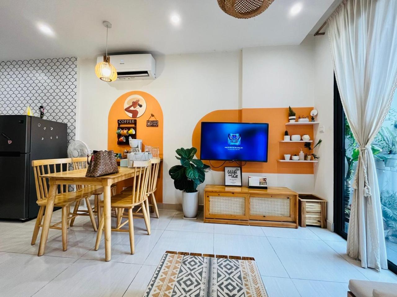 Sweet - Vinhome Ocean Park Apartment