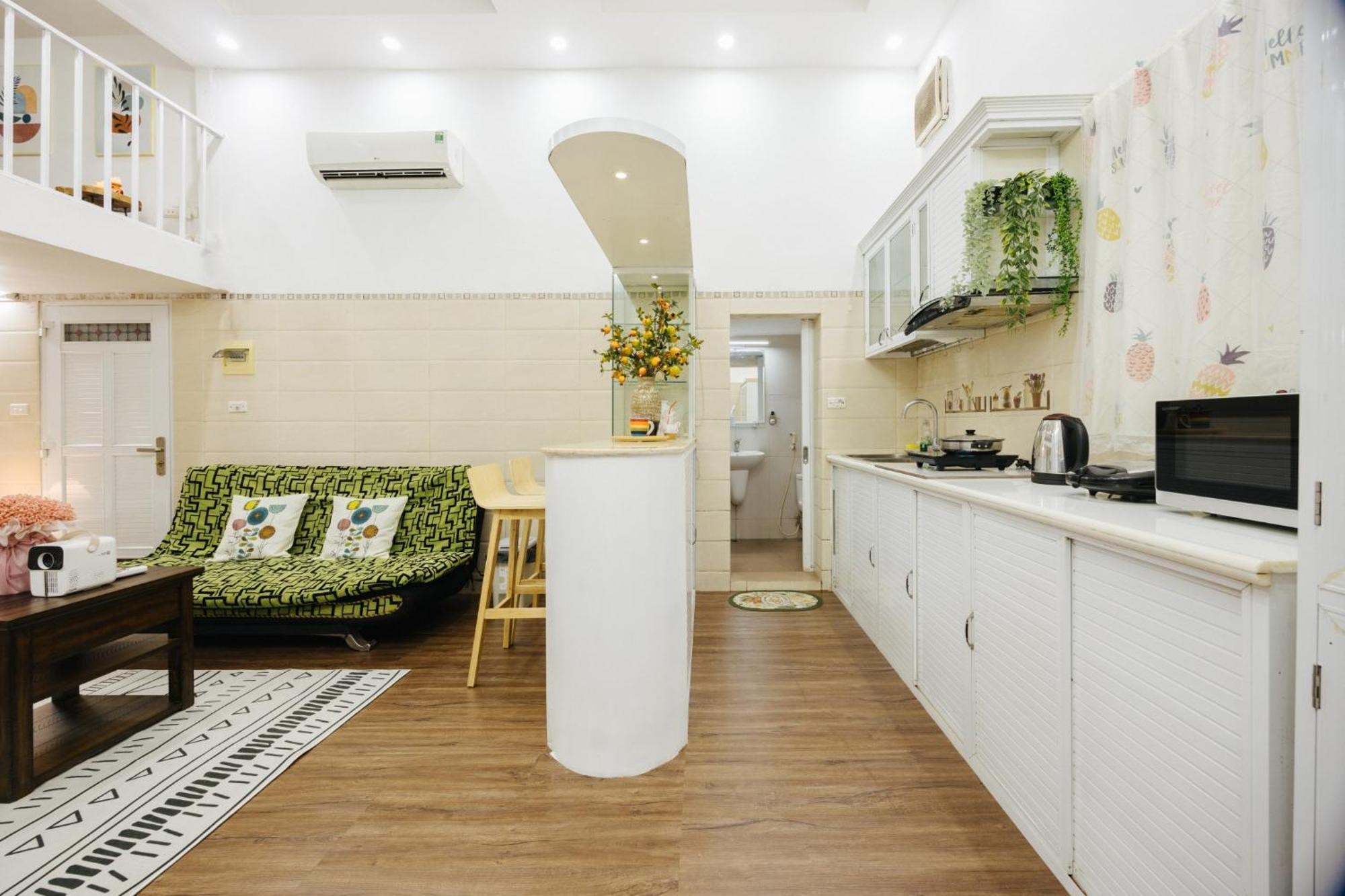 2' To Hoan Kiem - Heart Of Old Quarter - Netflix Apartment