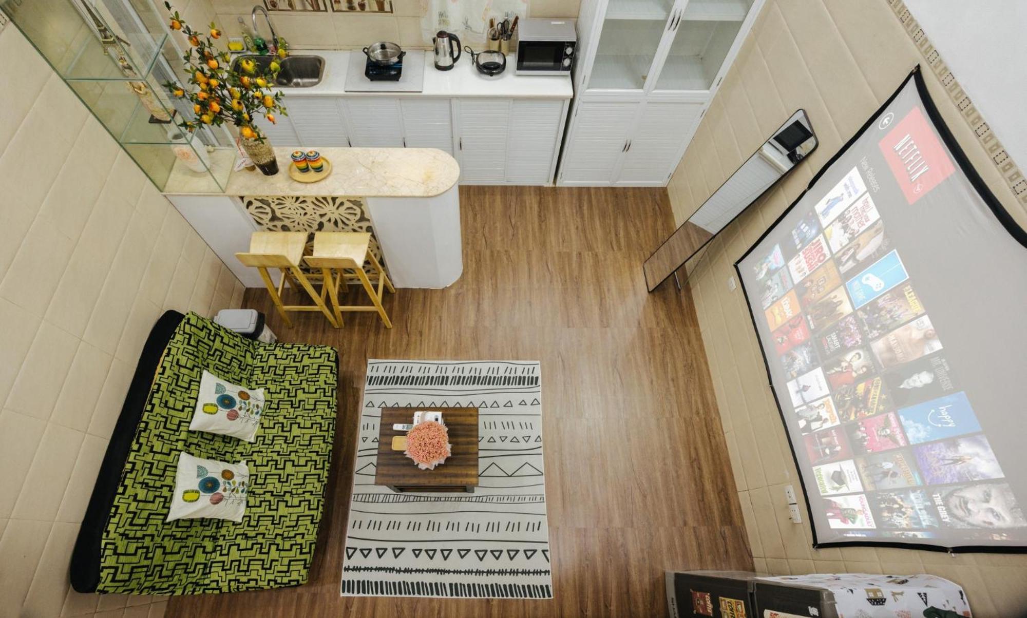 Apartment 2' To Hoan Kiem - Heart Of Old Quarter - Netflix