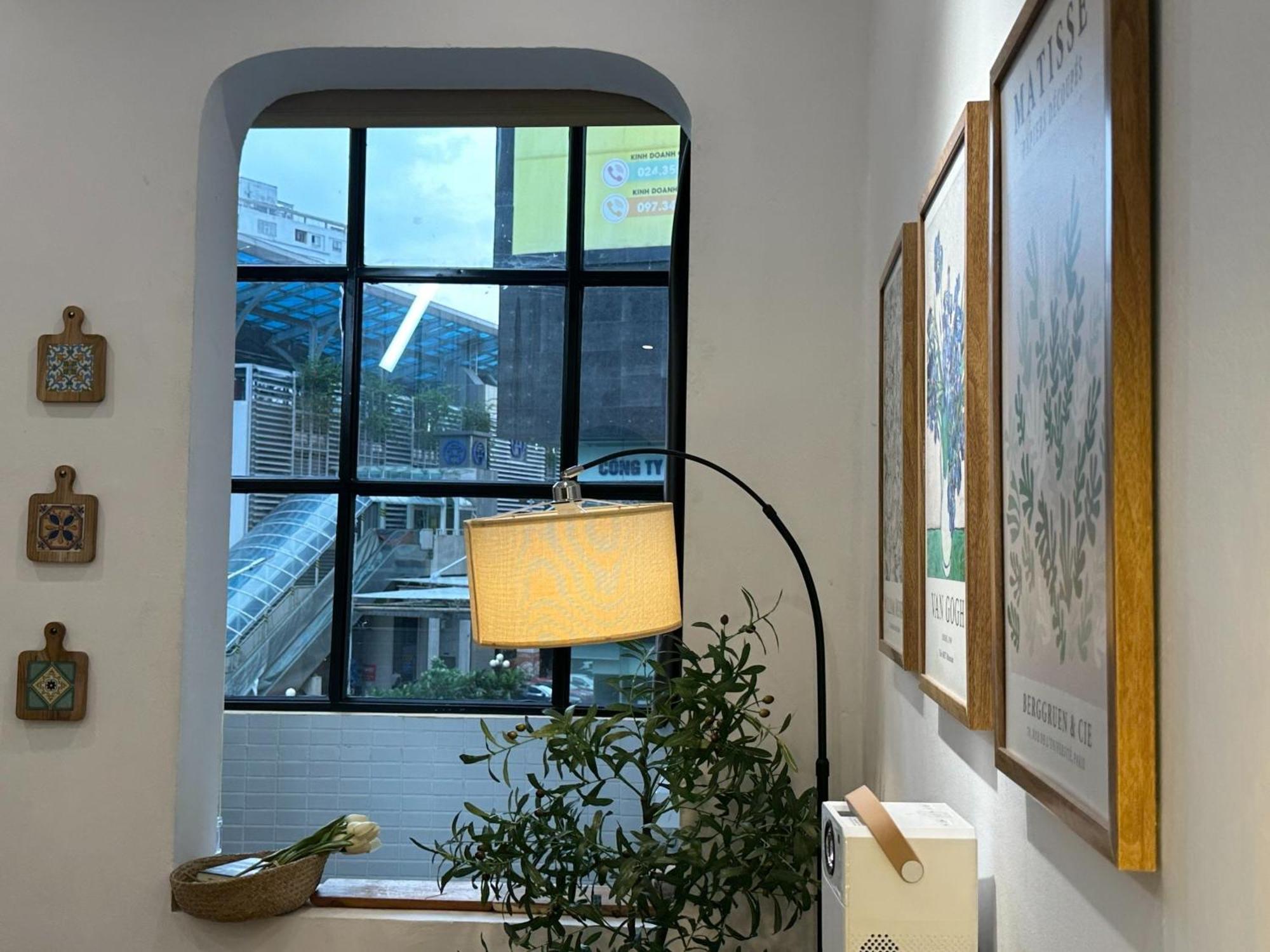 Bathhub Amoureux Chua Ha Apartment Hanoi
