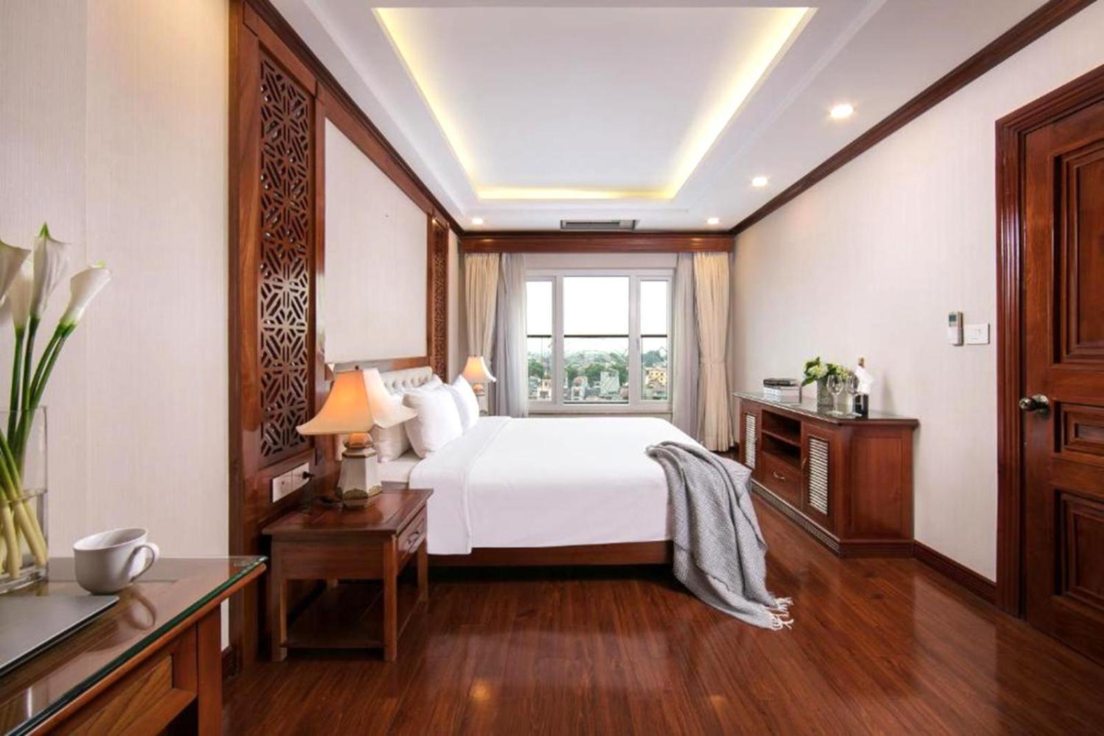 Thien Thai &