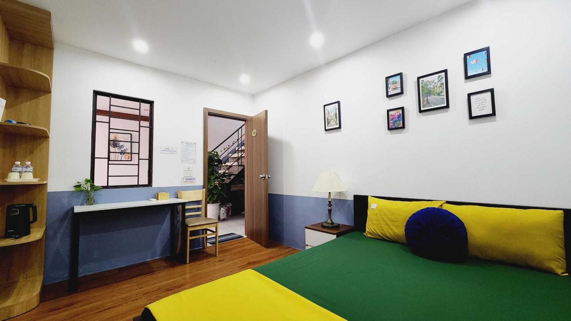 Cozy Long Bien Homestay