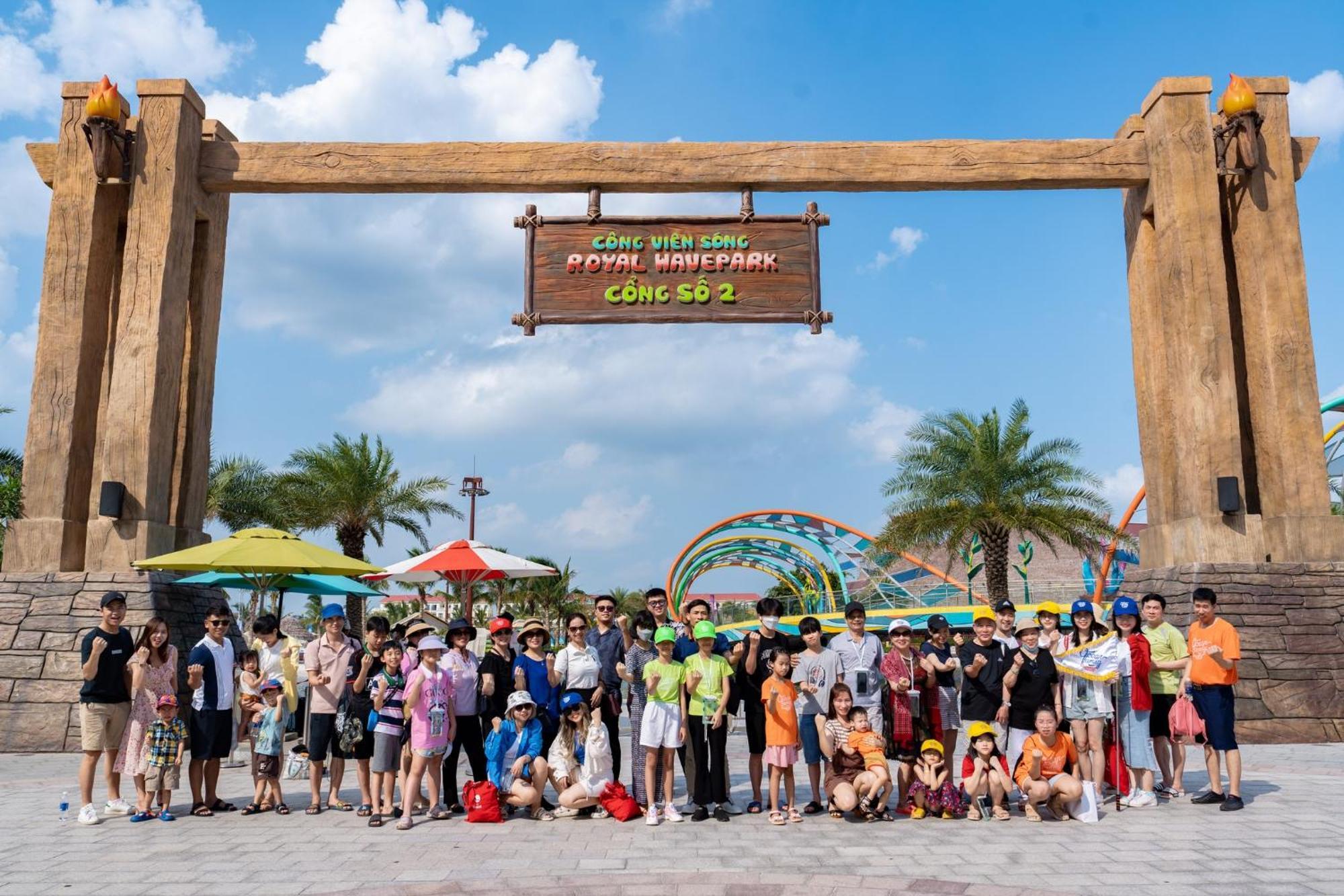 Grey -r103 Vinhomes Ocean Park-gia Lam-ha Noi Hanoi