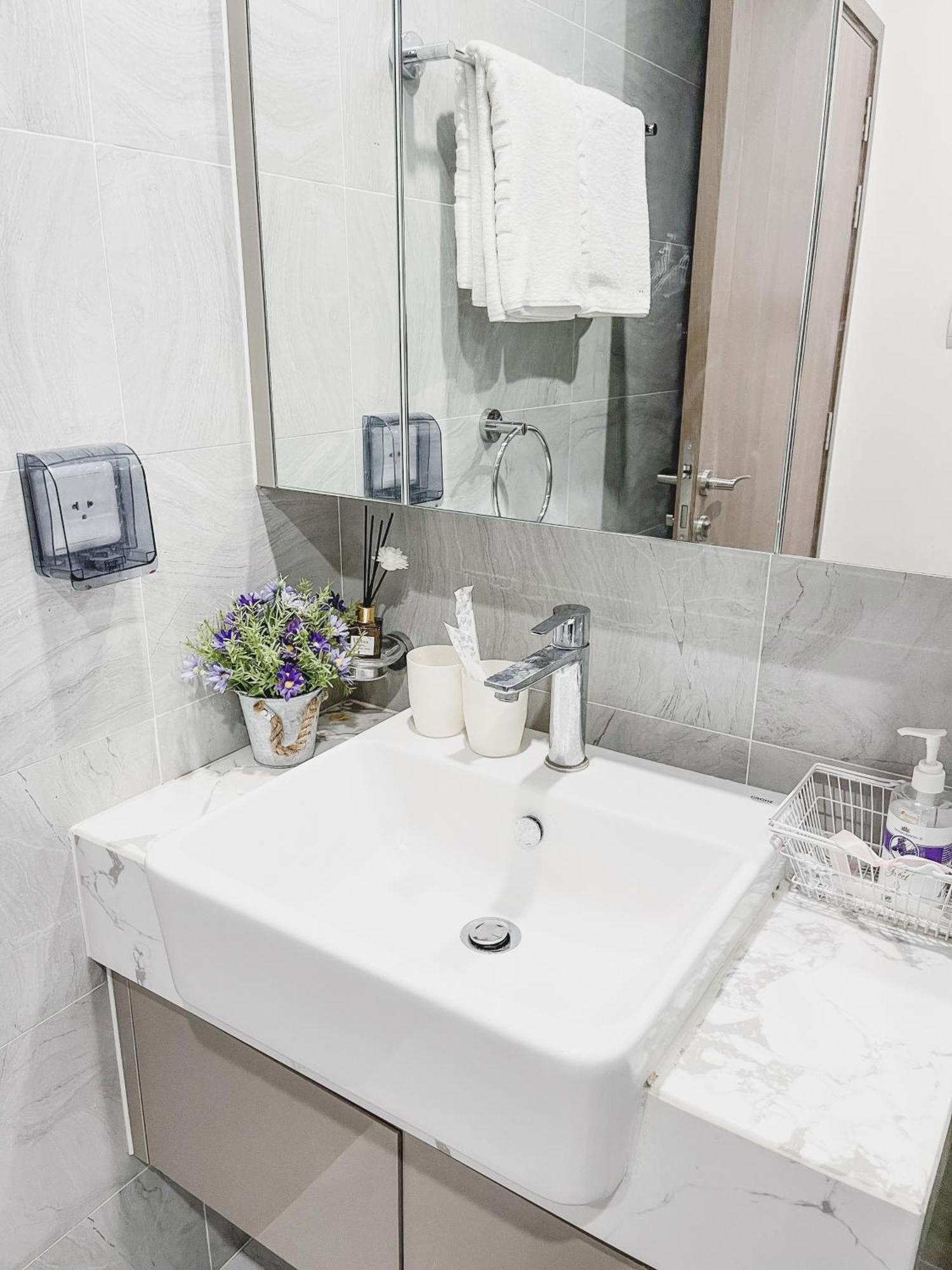 Aparthotel Autumn -r105 Vinhomes Ocean Park-gia Lam-ha Noi Hanoi
