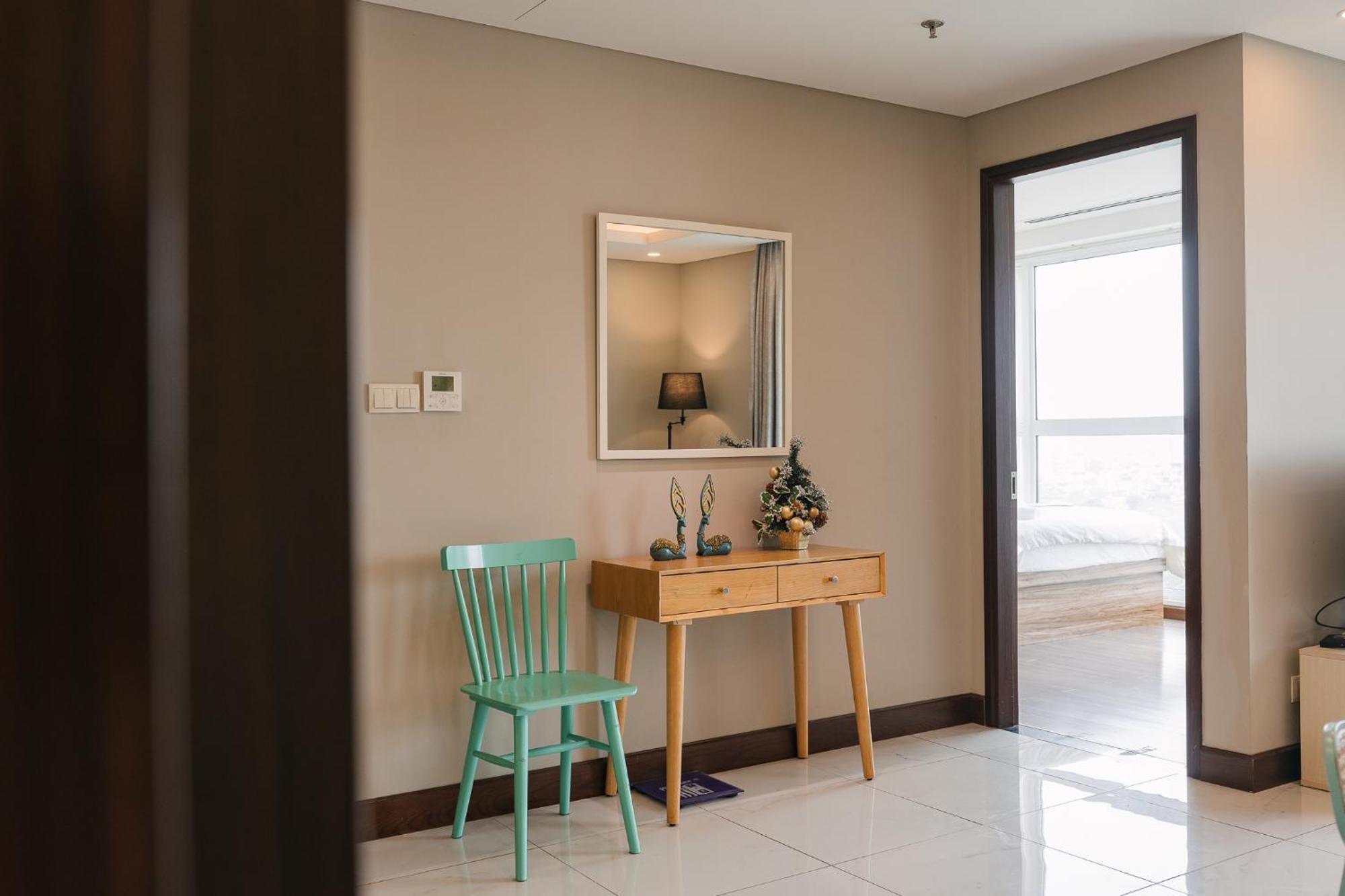 Apartment Hi-home - Downtown Aqua Hanoi