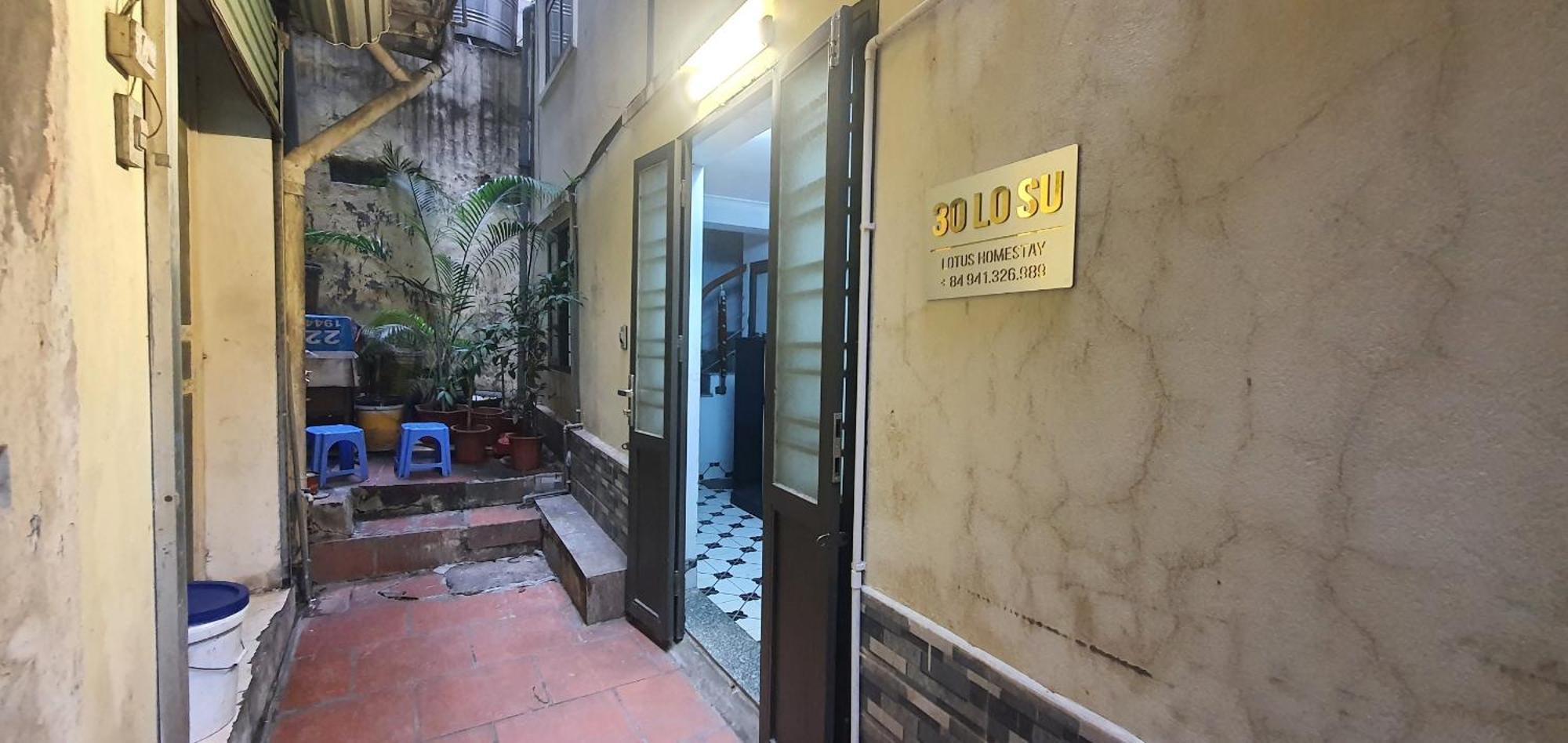 Casa de hóspedes Lotus Homestay - Homestay In Old Quarter At Alley 30 Lo Su, Hoan Kiem, Hanoi, Vietnam *