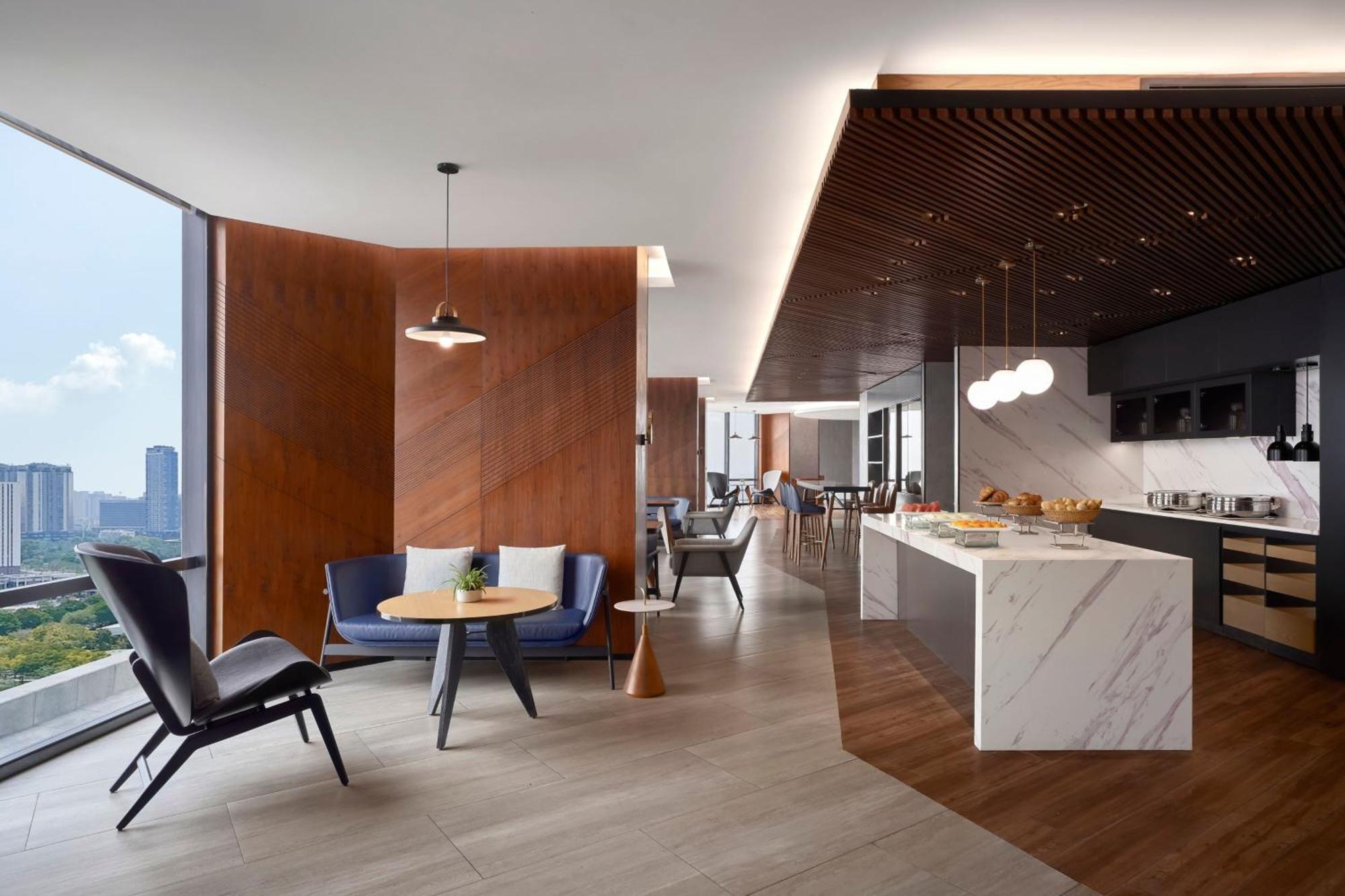 Hotel Sheraton West Hanoi