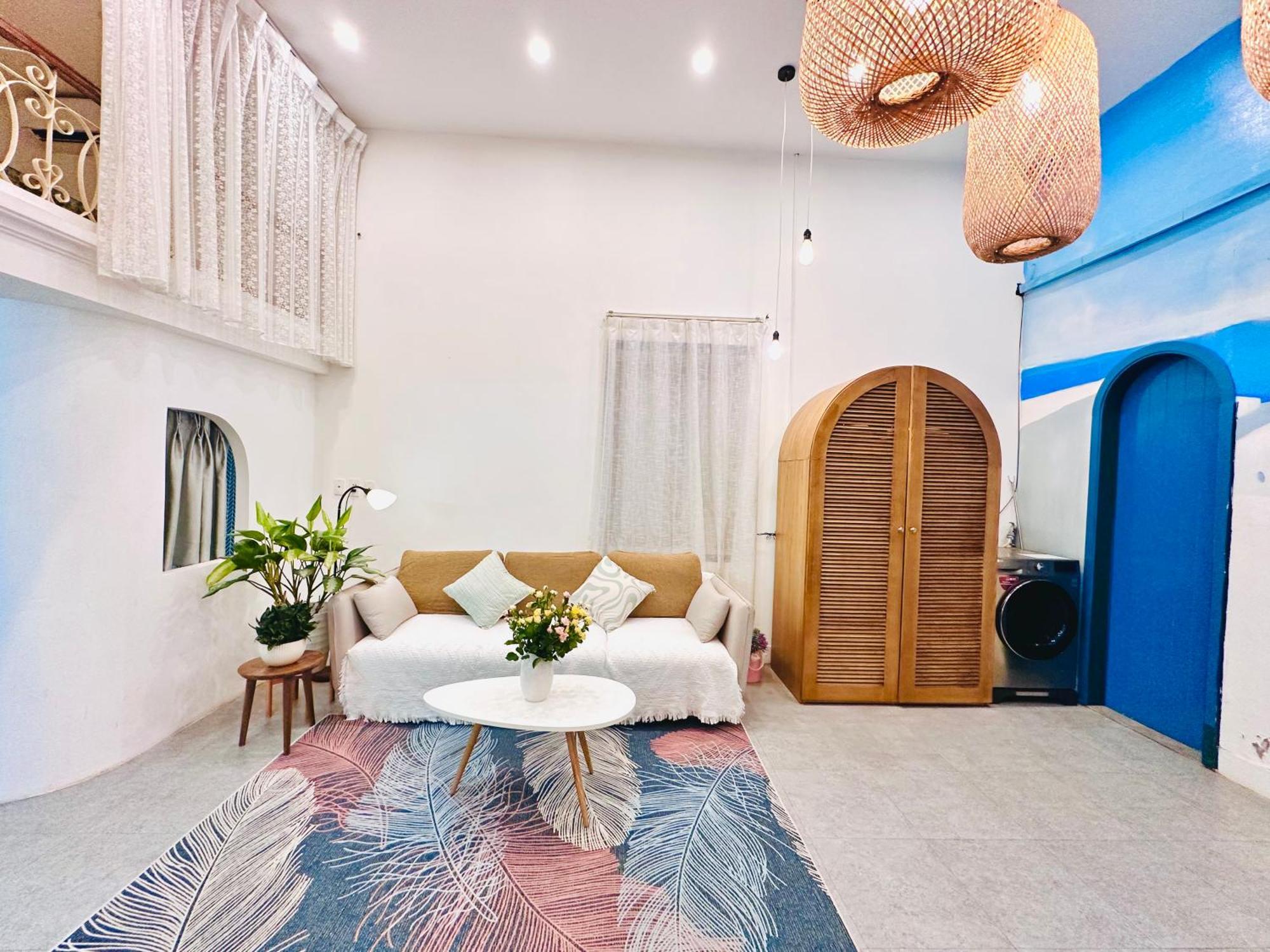 Alba House 53 Hang Buom Apartment *