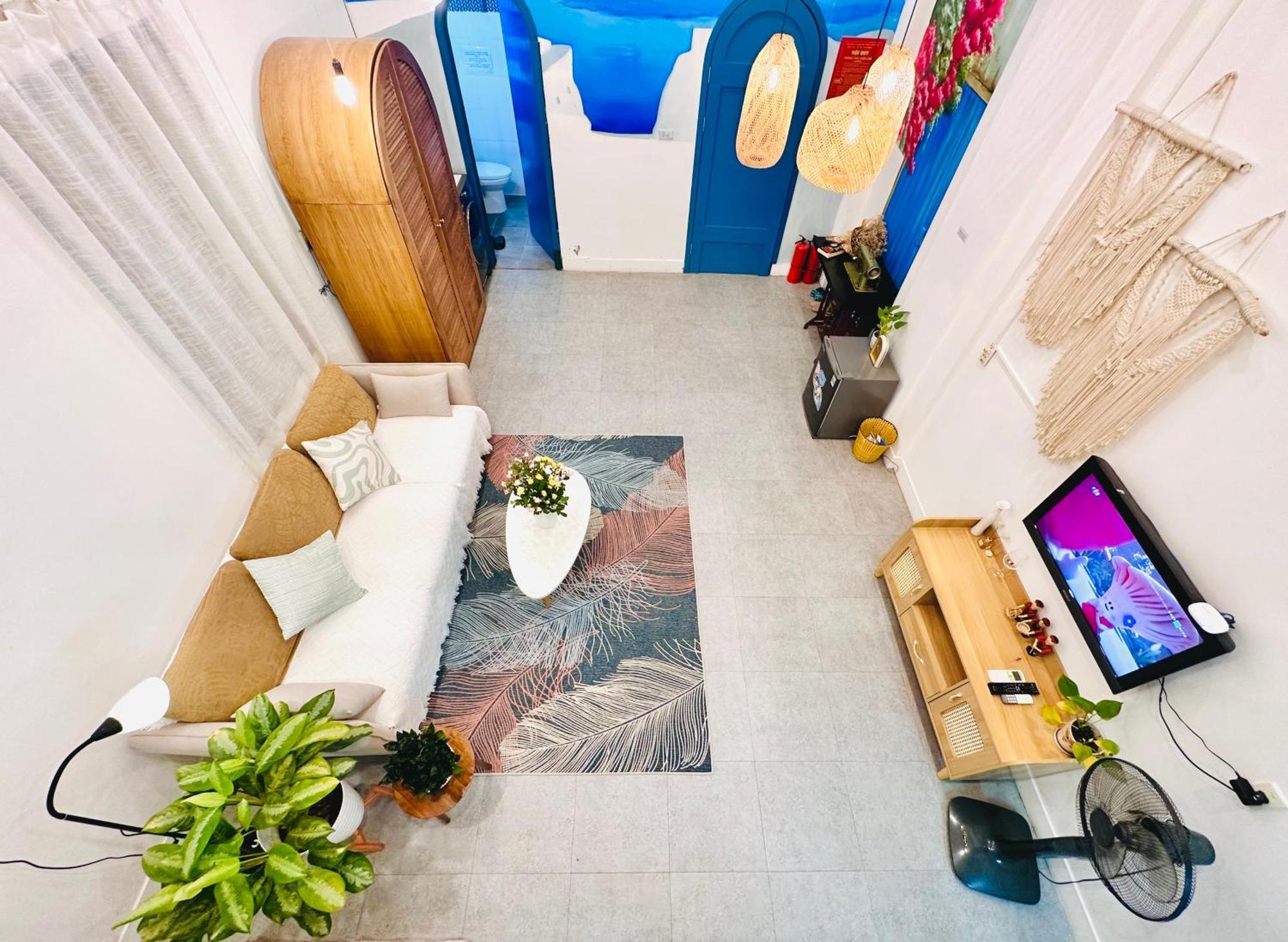 Alba House 53 Hang Buom Hanoi