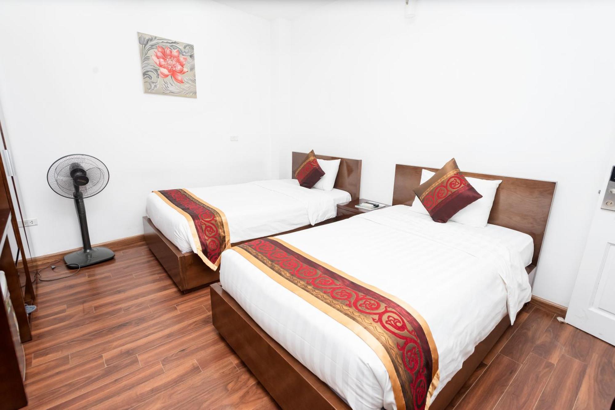 Khach San Rococo Hotel