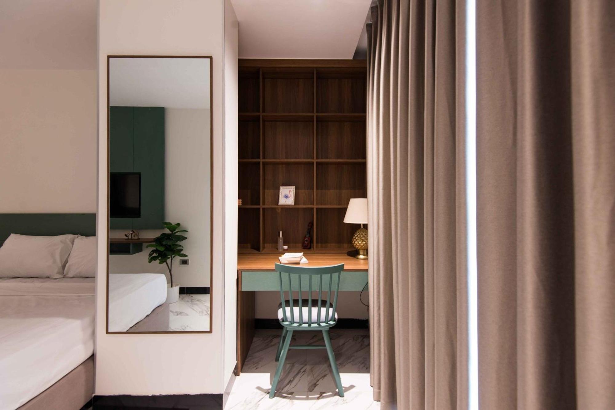Luxe Paradise Hoang Cau 3* Hanoi