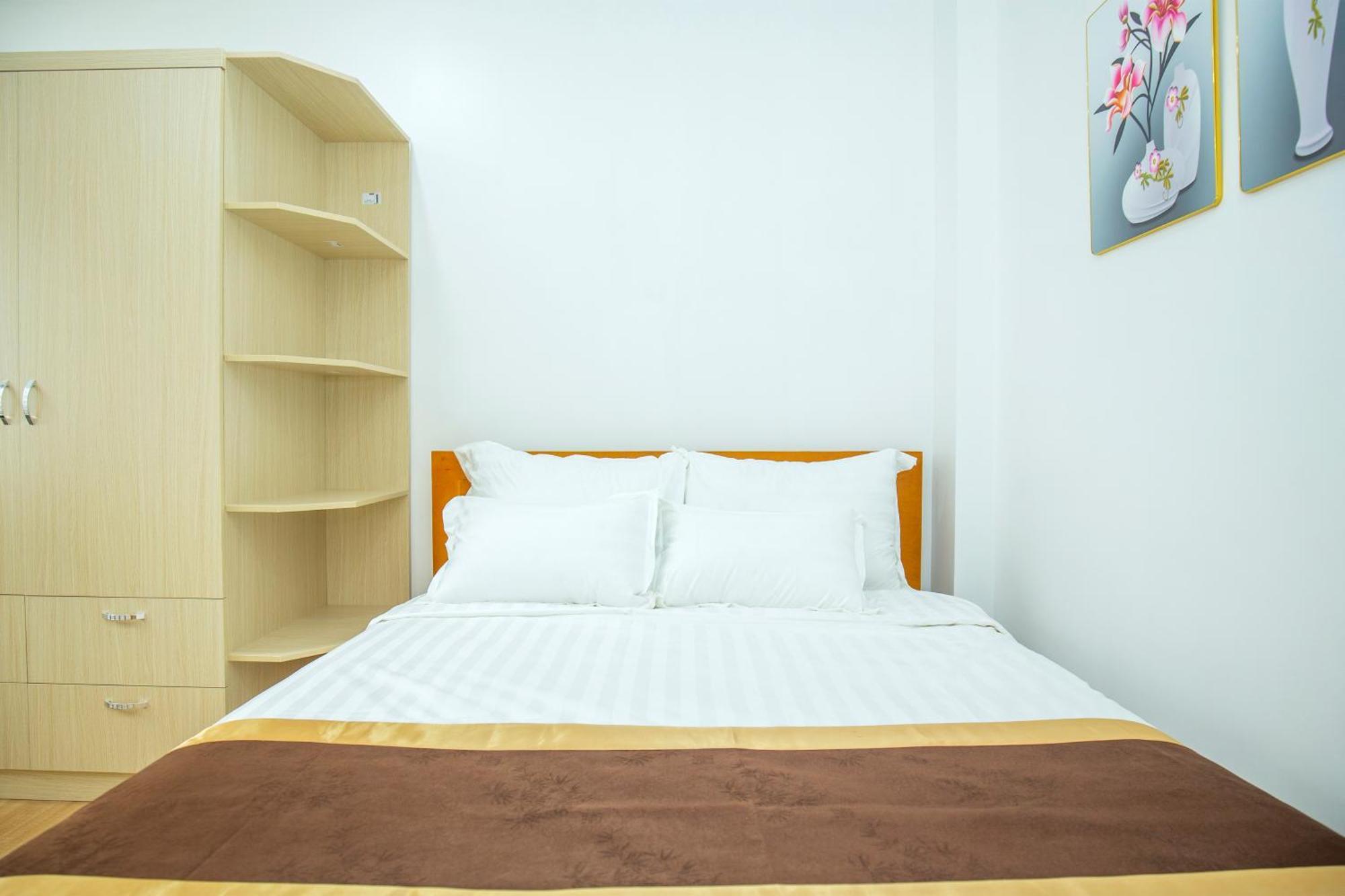 Sumitomo At No 5 Lane 39 Linh Lang Street * Hanoi