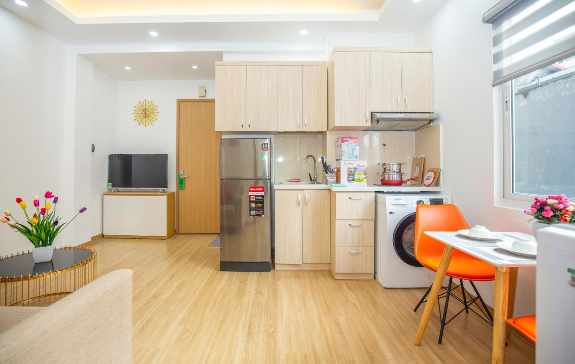 Sumitomo At No 5 Lane 39 Linh Lang Street * Hanoi