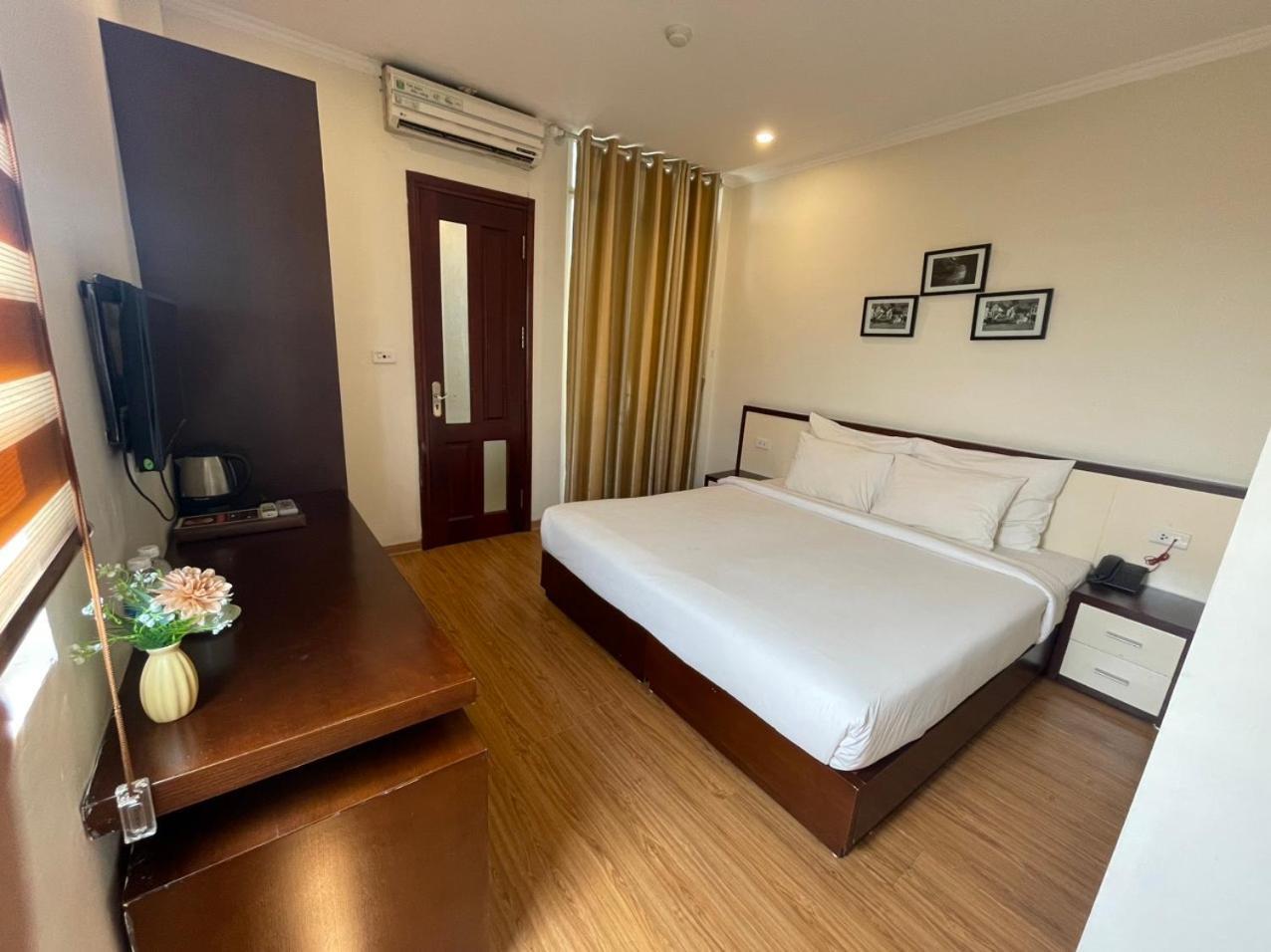 Rising Dragon Hotel