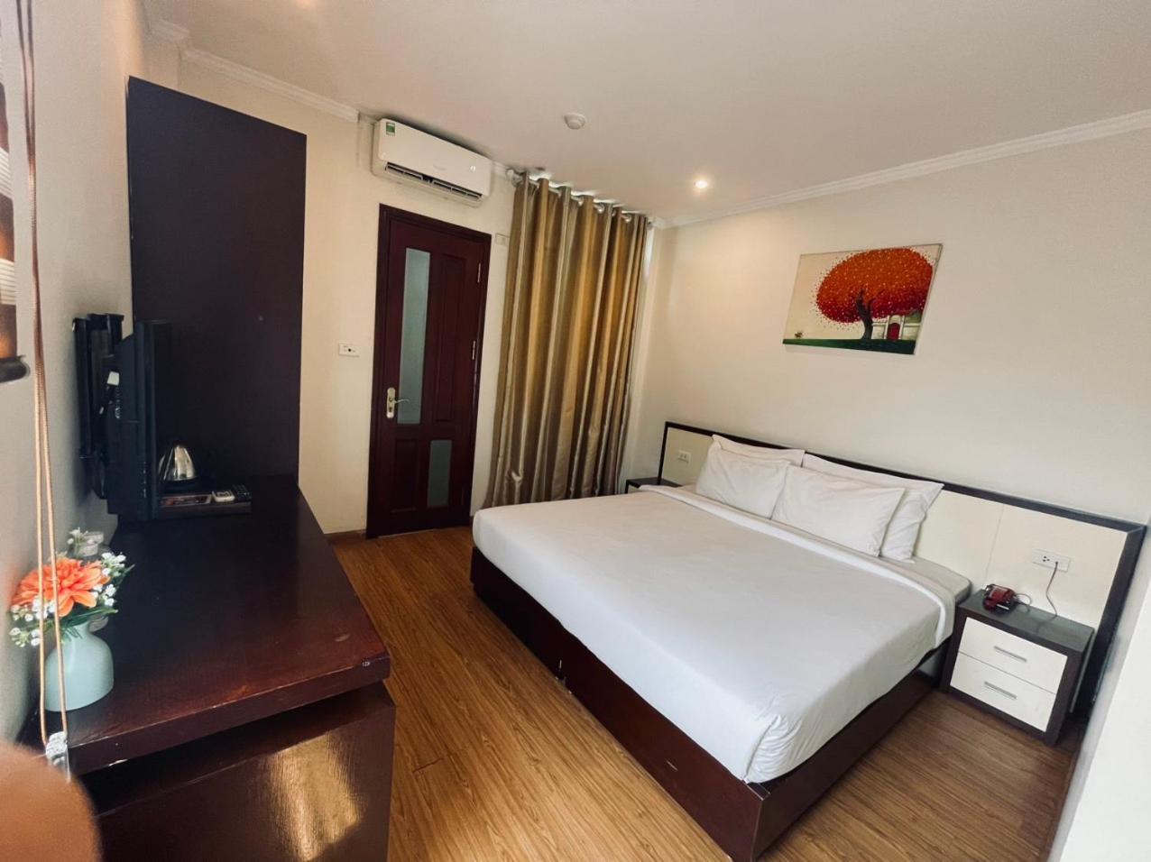Rising Dragon Hotel