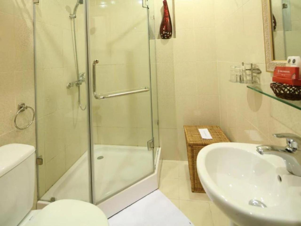 Hotel Rising Dragon 3*