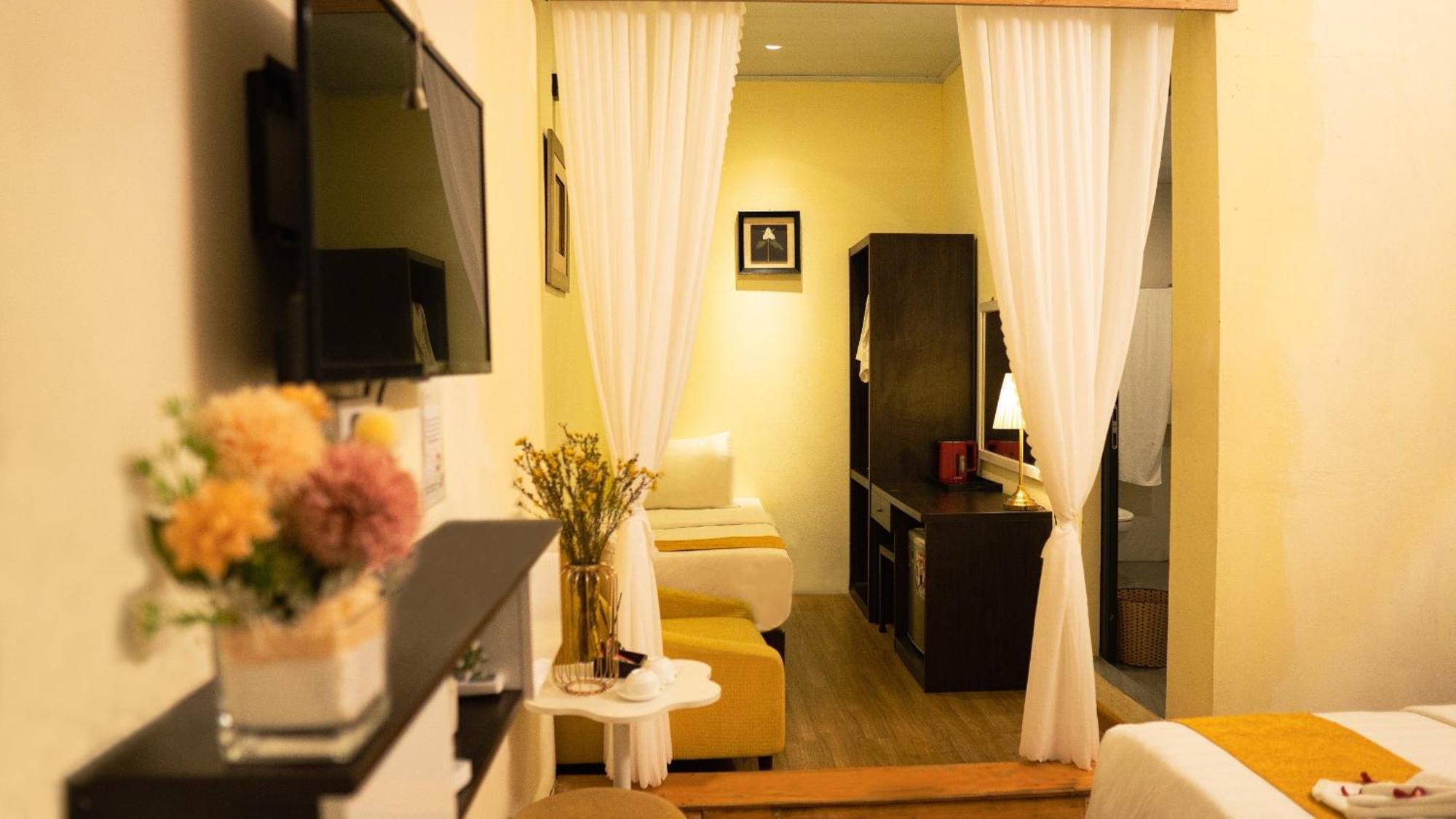 Family Homestay Hanoi