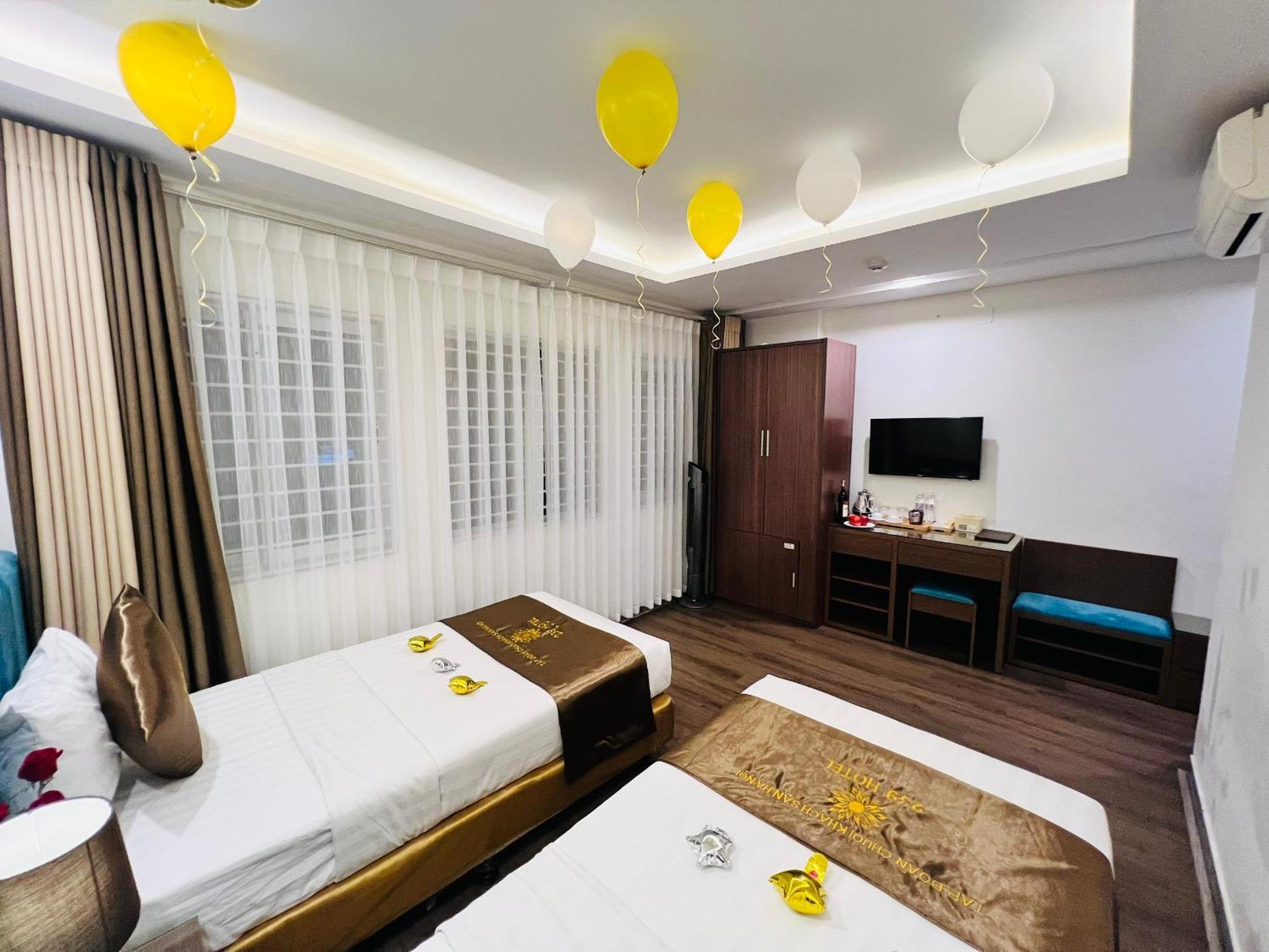 Hotel Khach San 239 3*