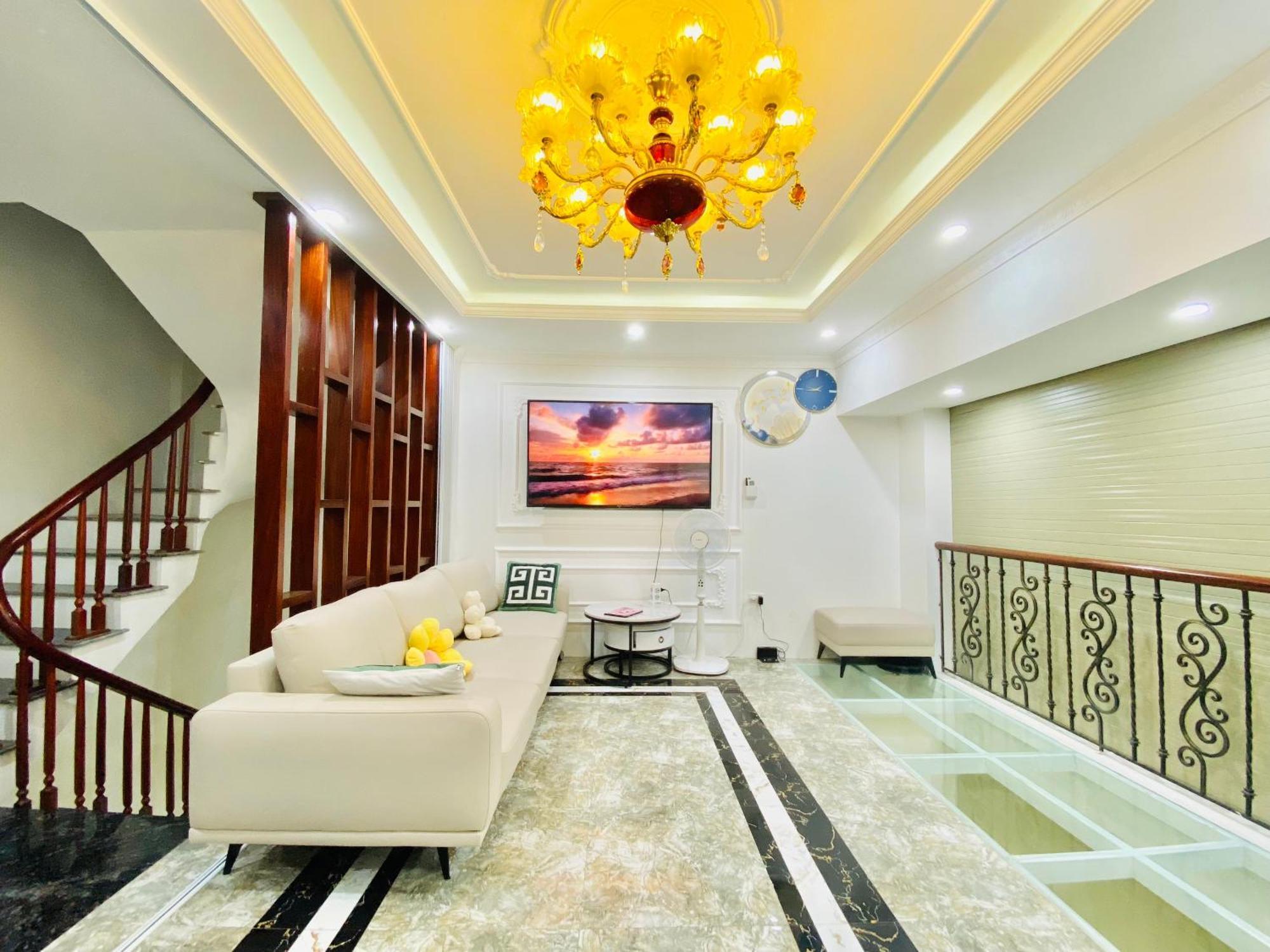 Lemon House Ngoc Thuy - Long Bien Apartment *