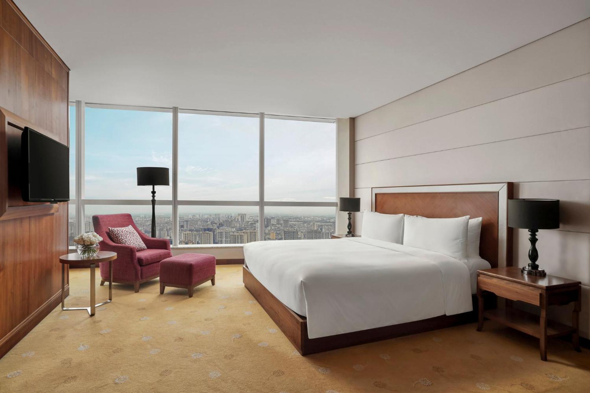 Intercontinental Landmark72 By Ihg Hanoi