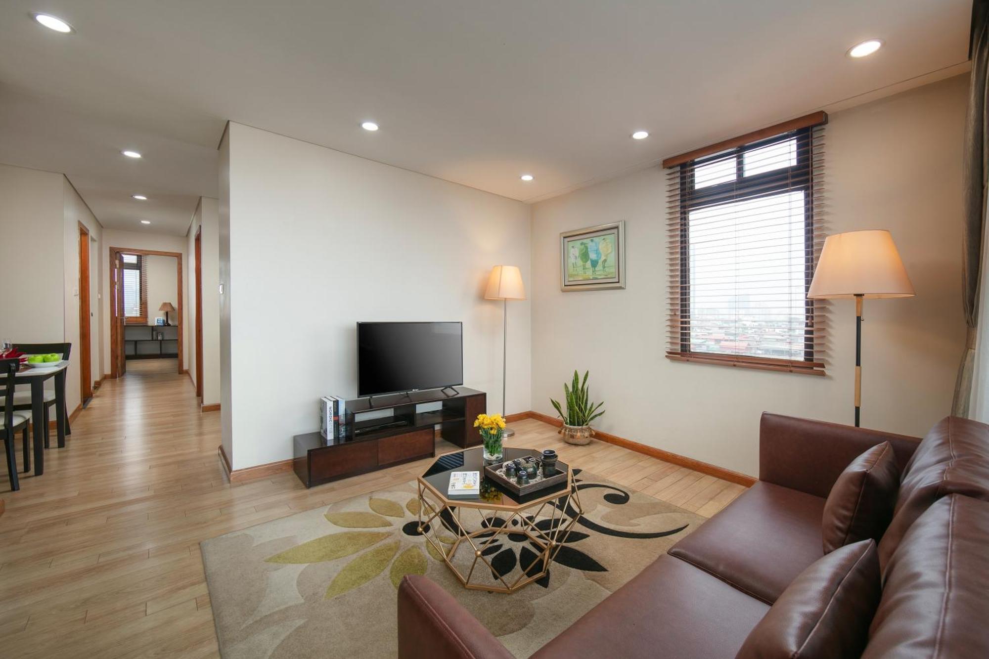 Apartment Hb Serviced - 121b Quan Hoa Hanoi
