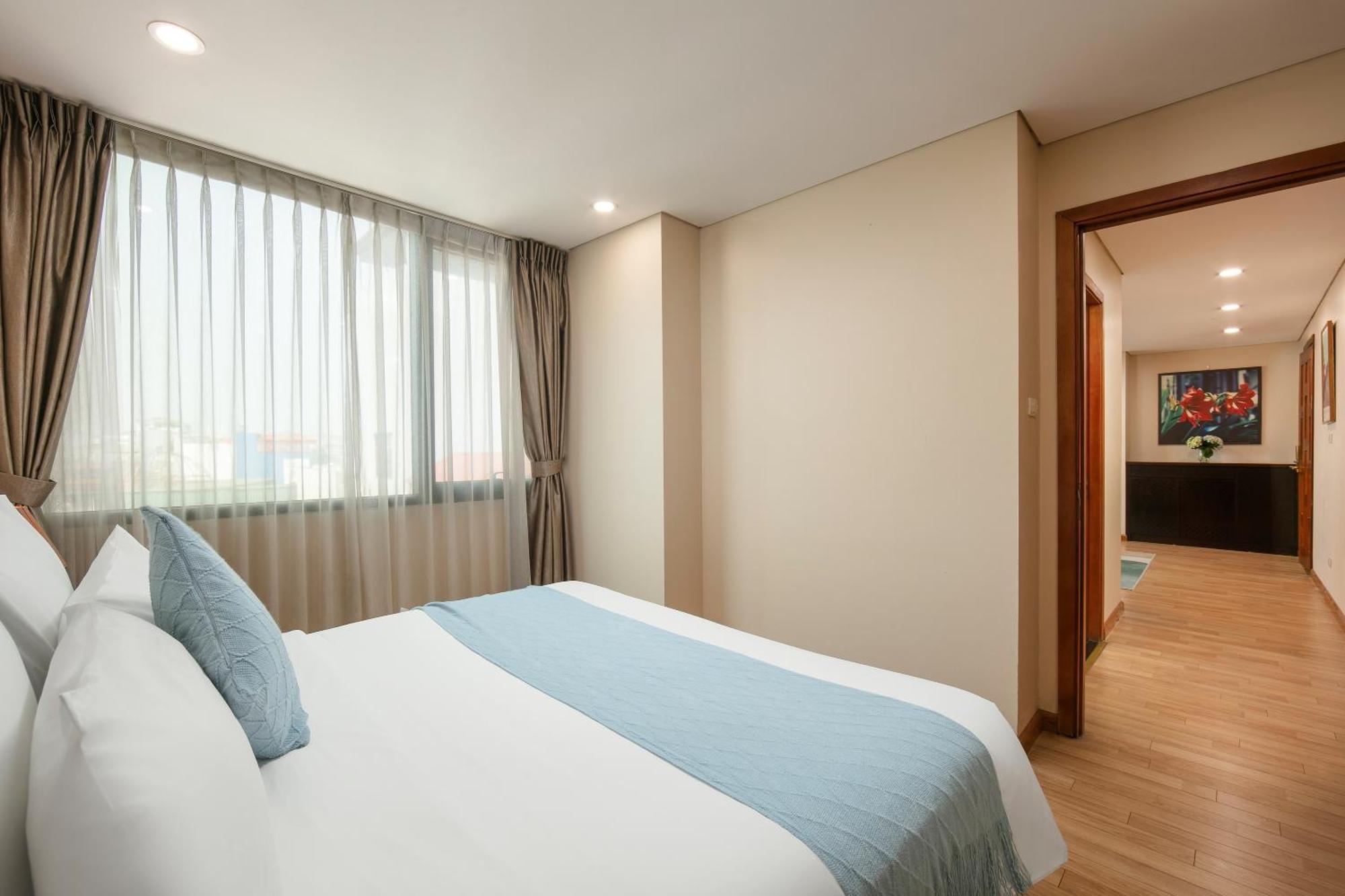 Hb Serviced - 121b Quan Hoa Apartment Hanoi